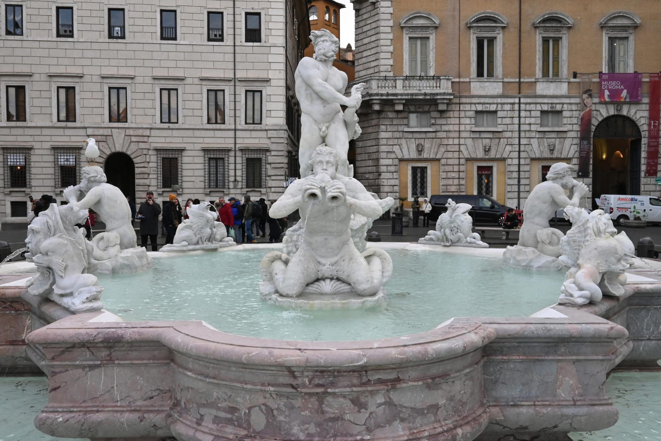 Traiano Paolo Aqueduct, Roman fountains, Piazza Navona, Piazza Farnese, Fountain of the Four Rivers, 2025 Jubilee, Rome renovation