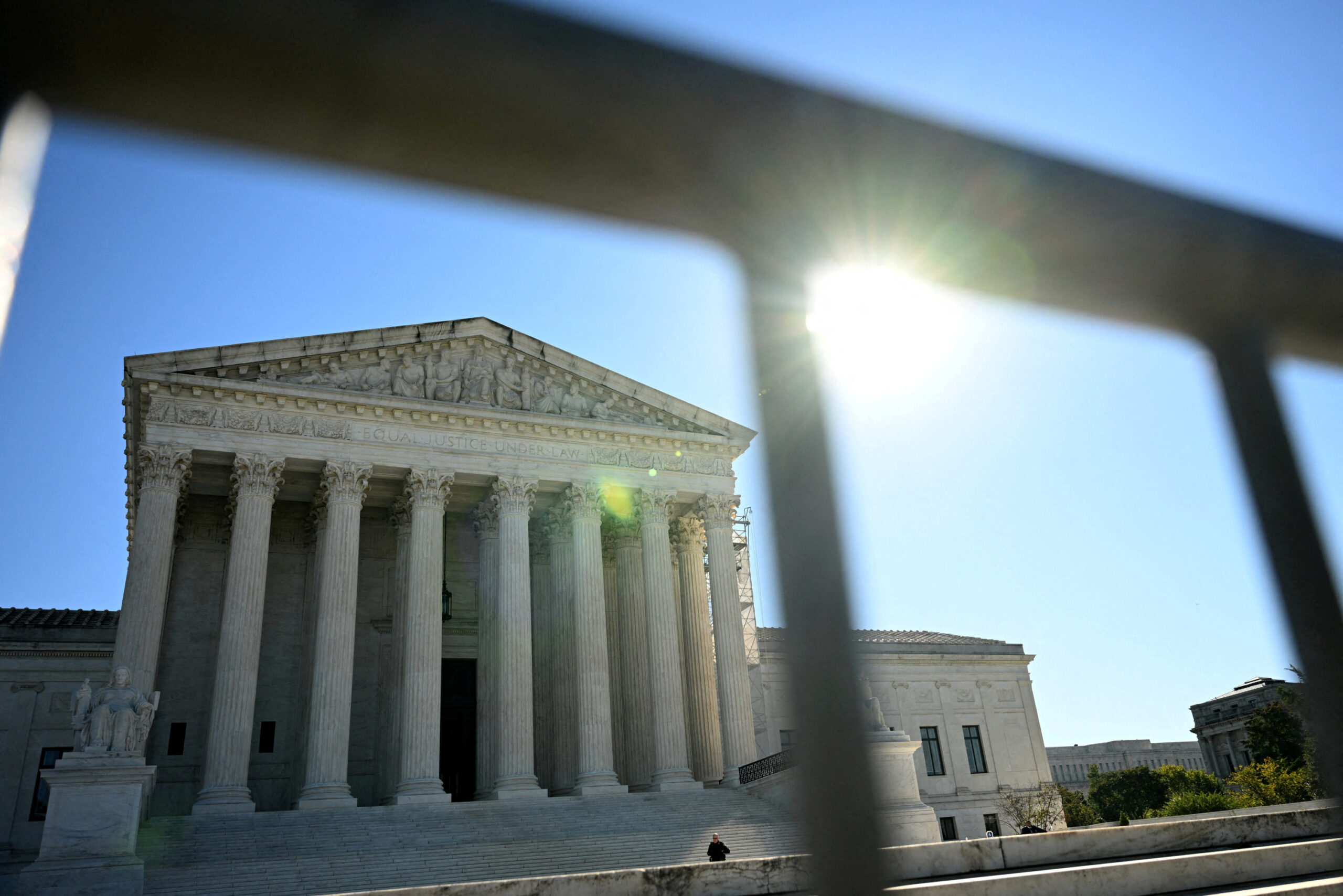 Trump administration, Supreme Court, judicial challenge, fired officials, separation of powers, federal agencies U.S. federal judiciary, judicial review, executive power, administrative law, government accountability