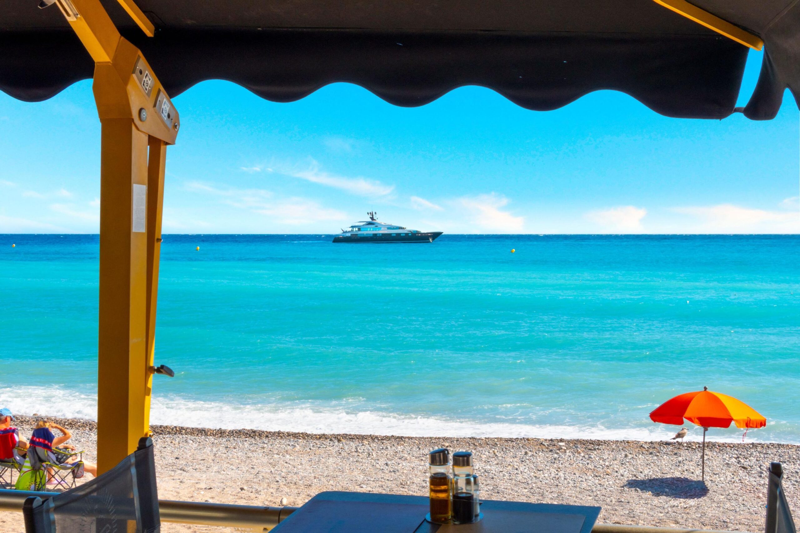 Menton, Beach concessions, Administrative suspensions, Irregularities, Appeals