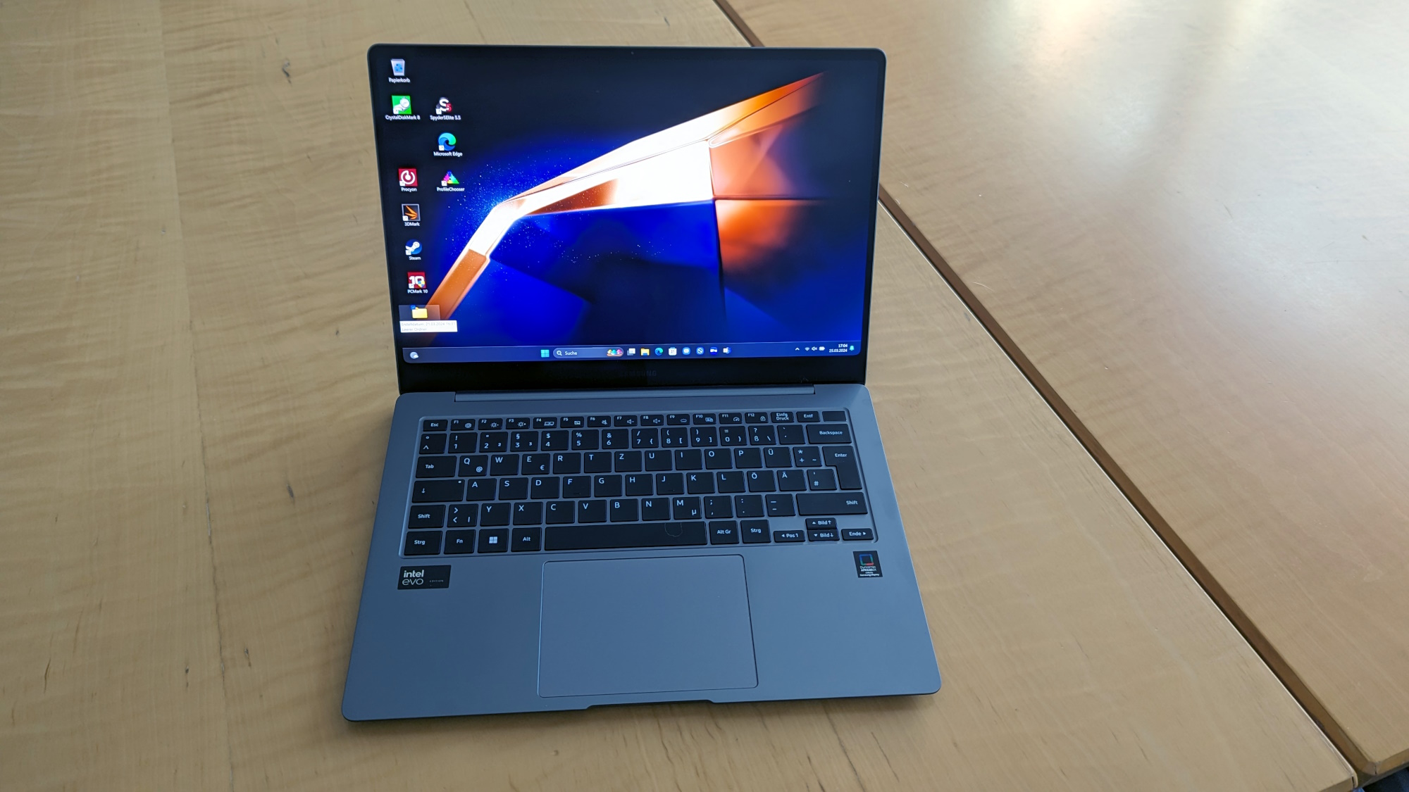 Samsung, Samsung Galaxy Book4 Pro, Laptop, Intel Core 5 Ultra 155H, 16GB of LPDDR5X RAM, 512GB SSD, 3K OLED,