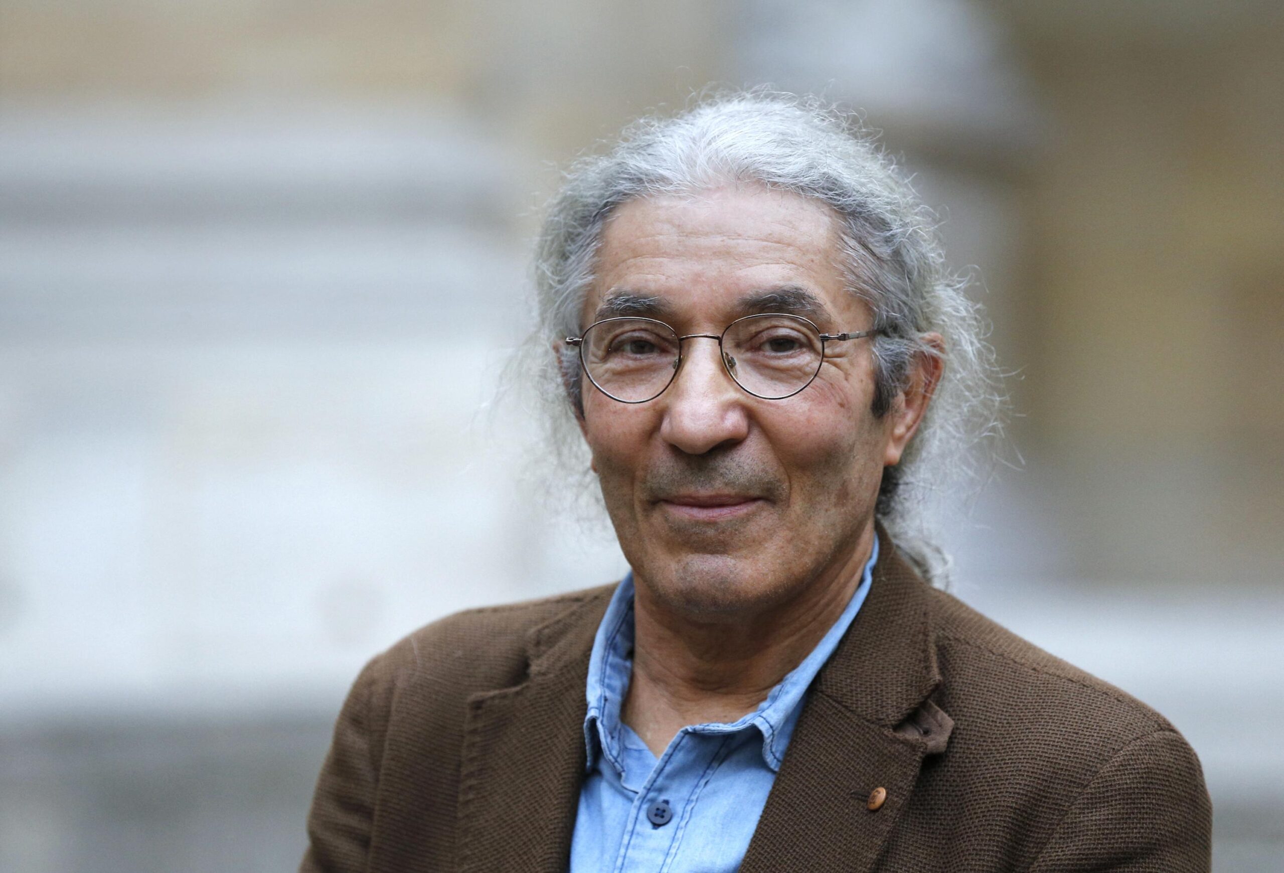 Boualem Sansal, Les nouvelles, Algerian writer, Incarcerated, Algeria, Article 87 bis, Code pénal, Terrorism, Subversion, Security, State, Territory, Institutions, Emmanuel Macron