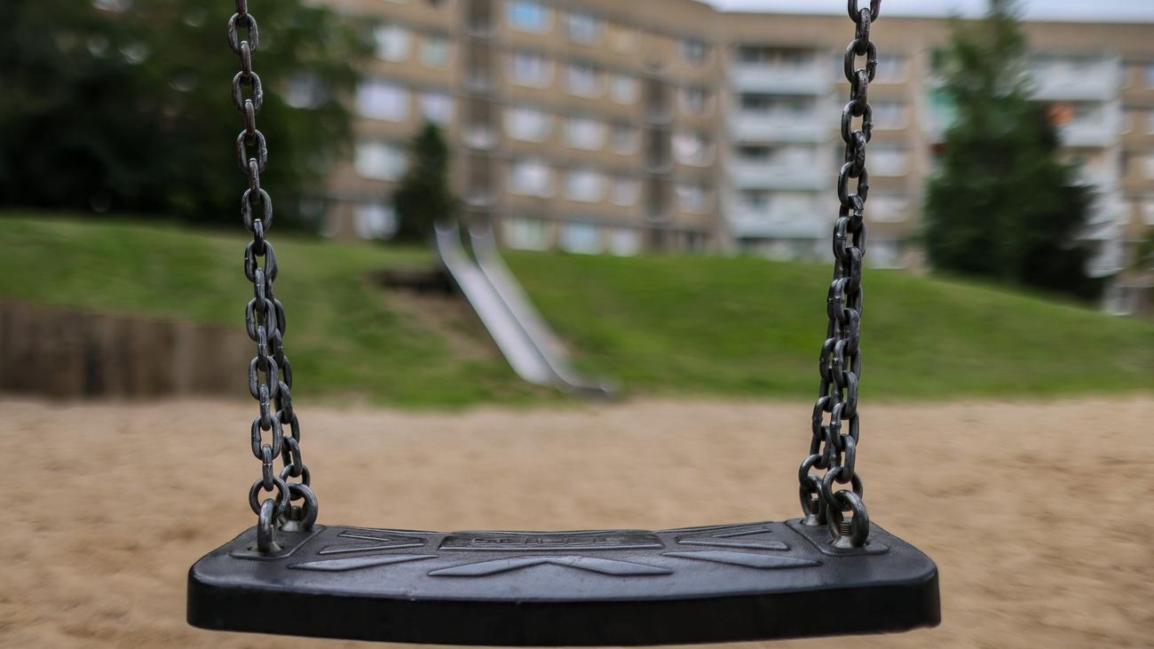 Missing persons, Rheinland-Pfalz, LKA Mainz, Missing children, Missing adults, Reasons for disappearance, Unaccompanied minor refugees, Vermisstenfälle