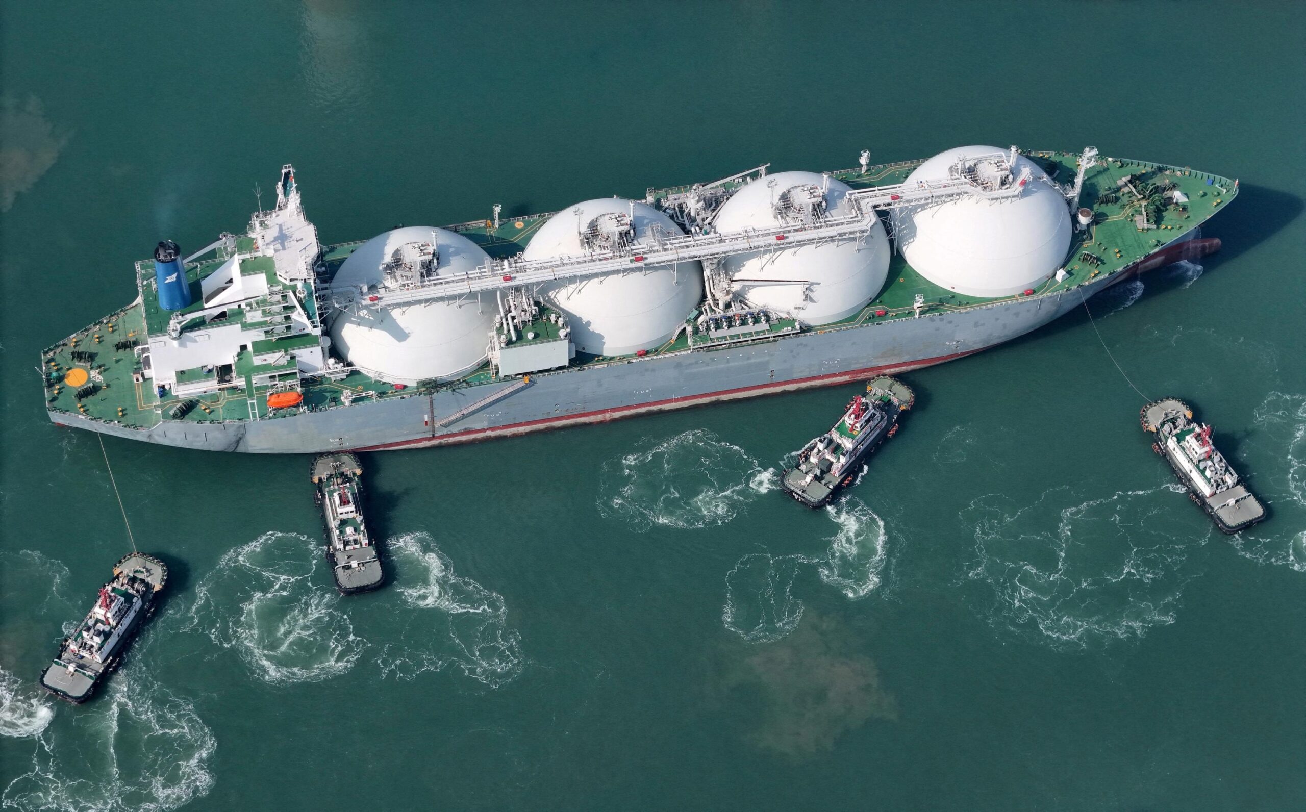 LNG, Liquefied Natural Gas, Russia, France, European Union, Energy, Gas, Ukraine, Terminals, Algerian