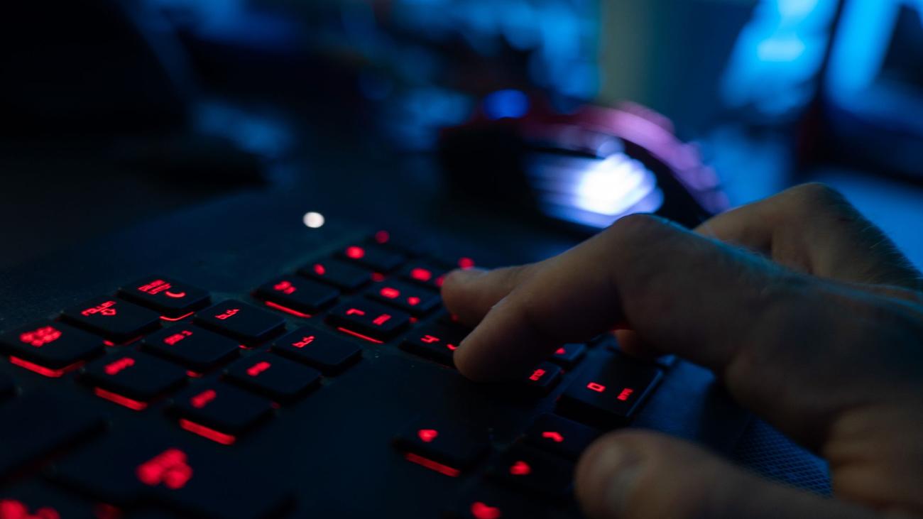Cyberattacks, Thüringen, Landesdatennetz, Überlastungsangriffe, Schadsoftware, IT-Infrastruktur, Landesverwaltung, kommunale Einrichtungen