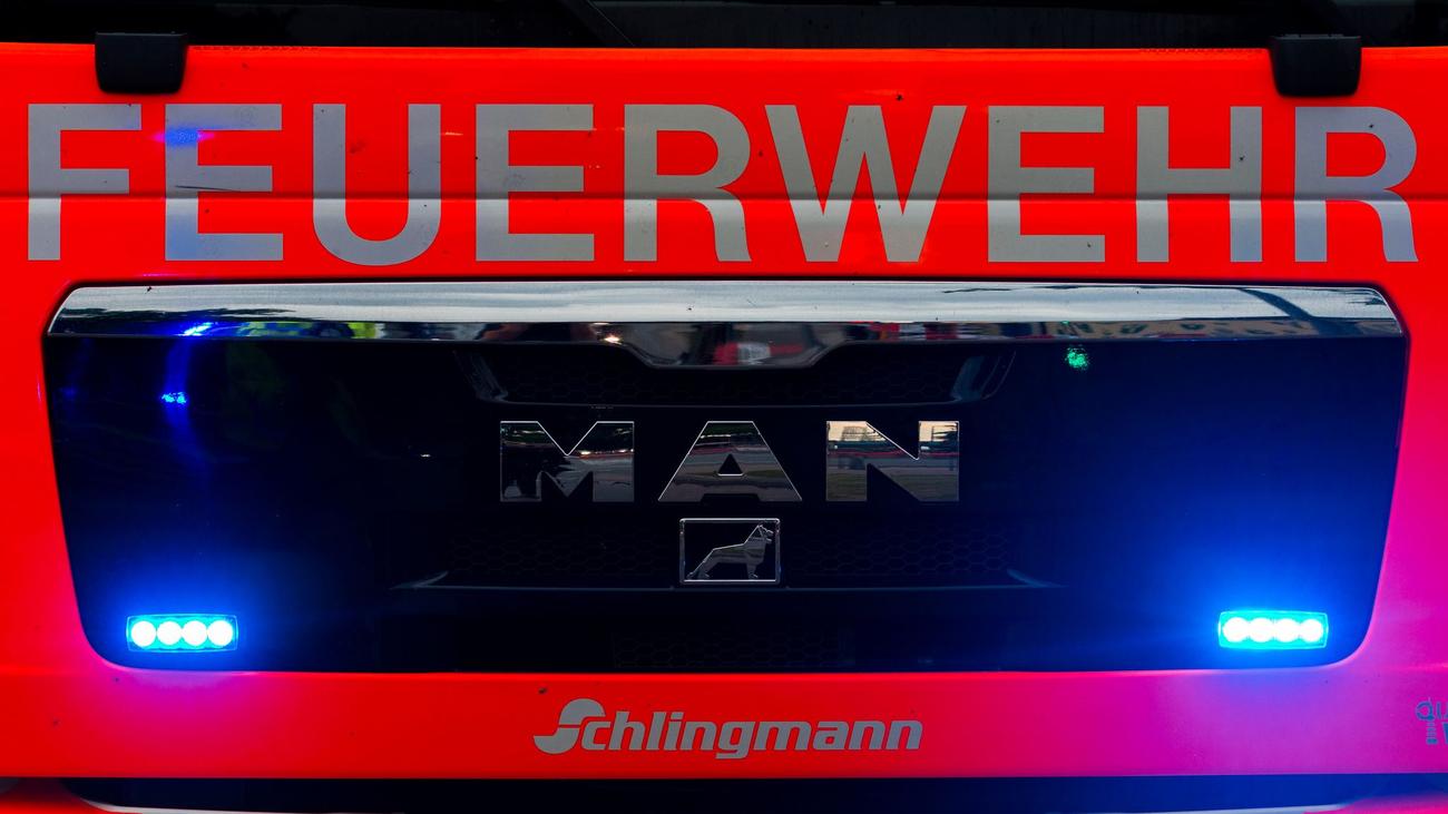 Fire, Achim, Bremen, Industrial building, Fan, Fire brigade, Fire alarm, Fire service, Dryer, Fire extinguishing