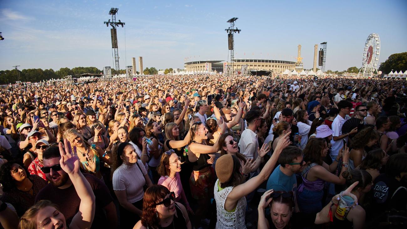 Lollapalooza Berlin, Justin Timberlake, J-Hope, BTS, Raye, Benson Boone, Gracie Abrams, Armin van Buuren, Trance, House, Berlin Olympiastadion, Olympiapark