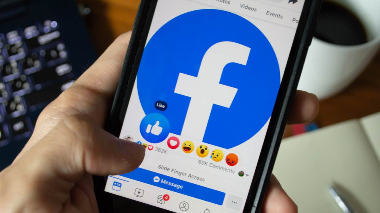 Facebook, Live stream recordings, Meta, 30-day deletion policy, Cloud storage, Reels, Activity Log, Video downloads