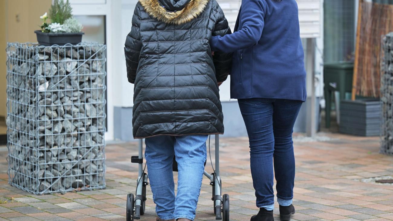 Healthcare fraud, Abuse of public funds, Corruption in the health sector, Nuremberg, Pflegedienst, 446,000 euros, 70 cases of fraud, Forgery of signatures, False performance records, Cleaning services, Fahrdienste, Healthcare,