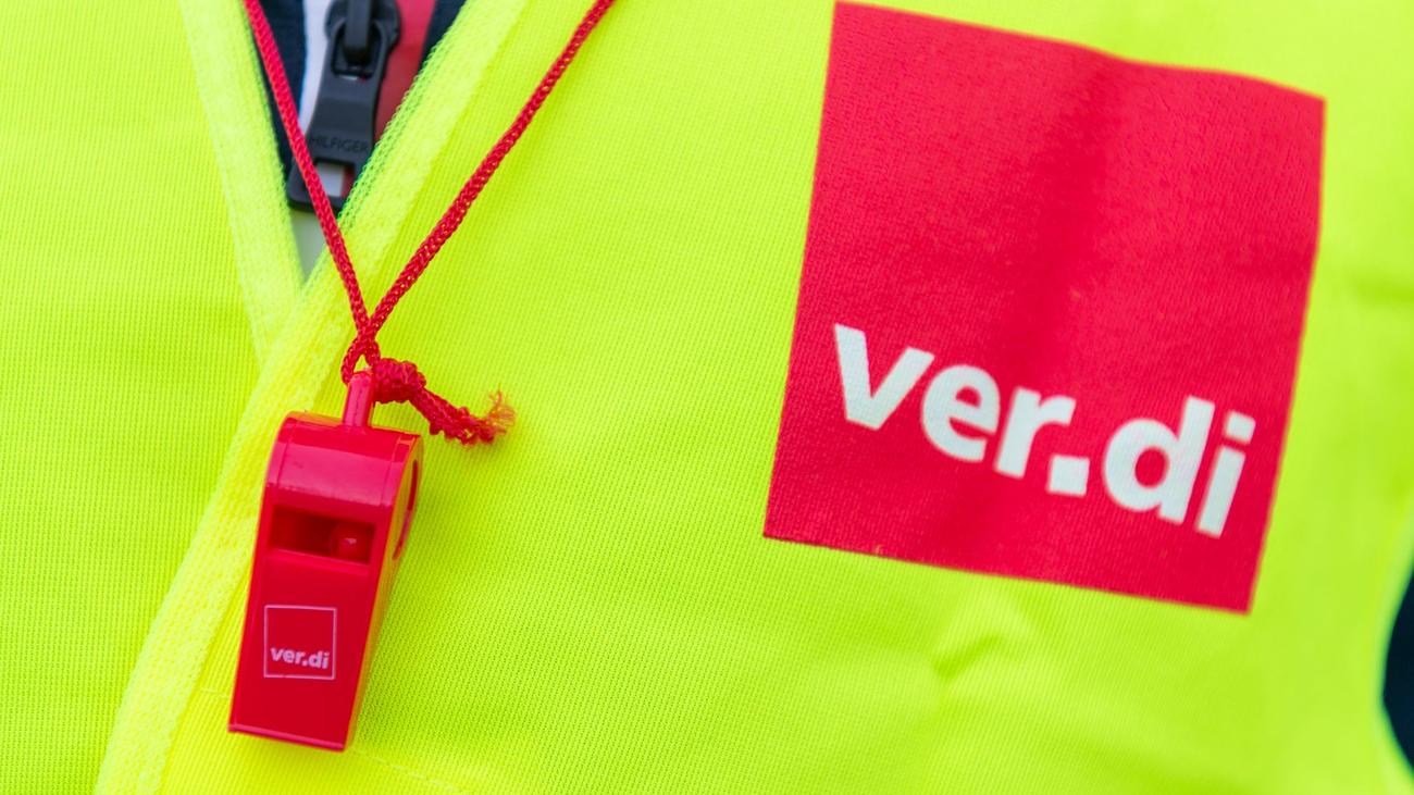 Public service warning strike, Bayern, Verdi, strikes, public utilities, waste collection, wage demands, collective bargaining