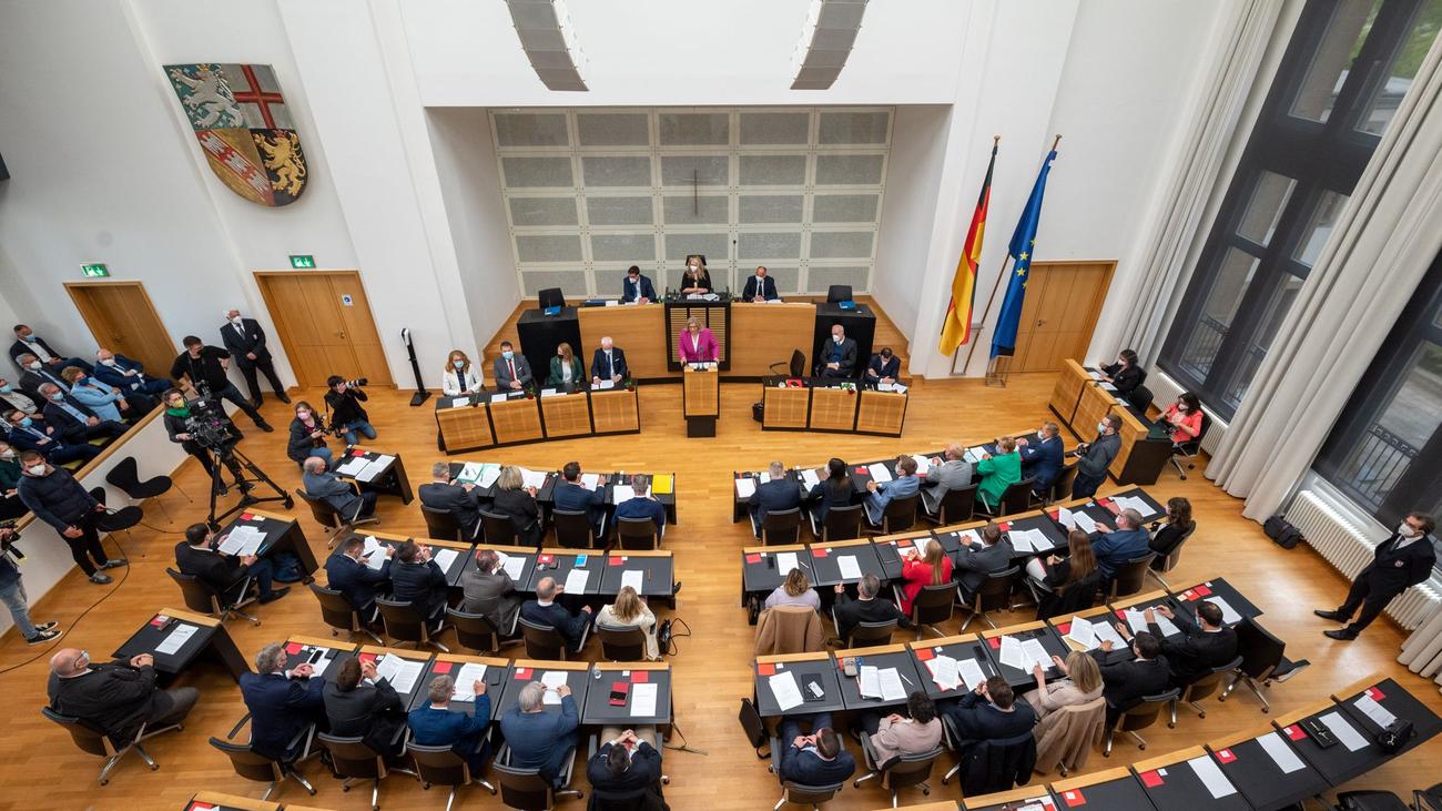 Saarland, Hospital landscape, Healthcare, CDU, SPD, Hospital reform