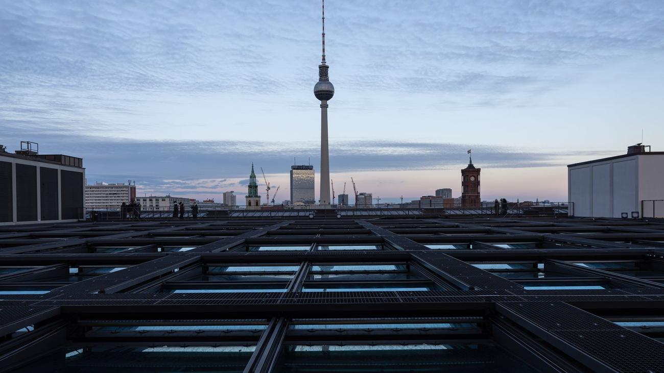Berlin Tourism, Berlin Visitors, Berlin Overnight Stays, Visit Berlin, Burkhard Kieker, International Visitors Berlin, German Guests Berlin, Franziska Giffey, Gitex Europe, NFL Berlin Game, Hospitality Industry Berlin