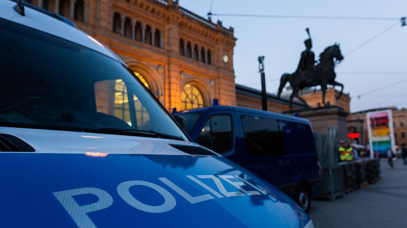 Investigation, Arrest, Totschlag, Open Investigation Haftbefehl, Schlägerei, Hauptbahnhof Hannover, Bundespolizei Hannover, Körperverletzung, Küchenmesser, Untersuchungshaftbefehl
