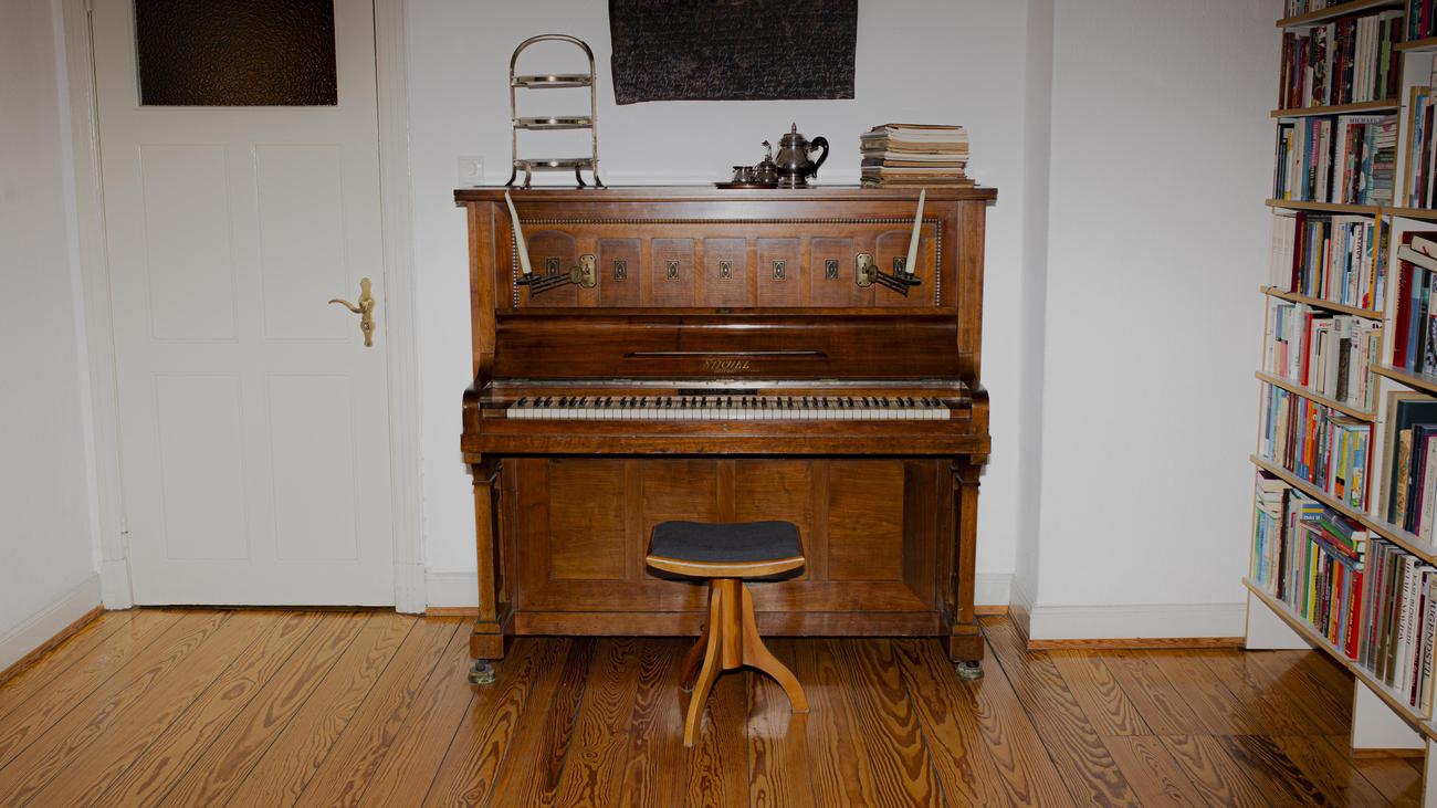 moving, piano, procrastination, furniture, home, relationship