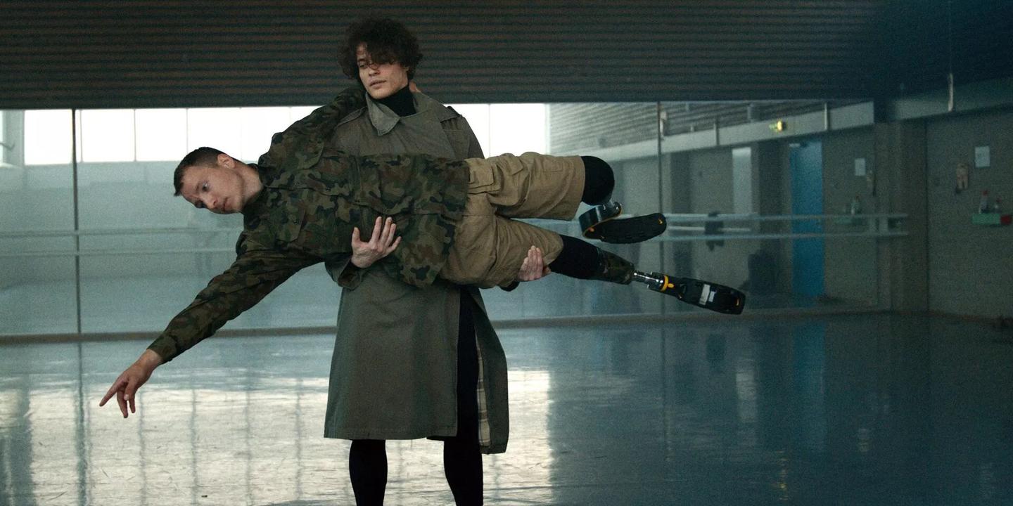 dance, war, Ukraine, resistance, art, soldier, United Ukrainian Ballet, Premier Rang, Miriam Guttmann