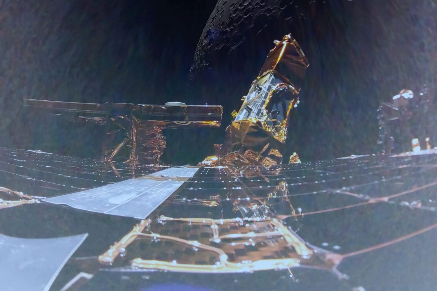 moon landing, private lunar lander, Firefly Aerospace's Blue Ghost, Artemis missions, Hakuto-R M1 lander, Peregrine, Intuitive Machines' Odysseus, Resilience lander, Tenacious rover