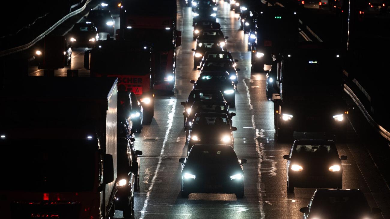 Autobahn 81, Engelbergtunnel, Accident, Traffic jam, Stuttgart, Würzburg
