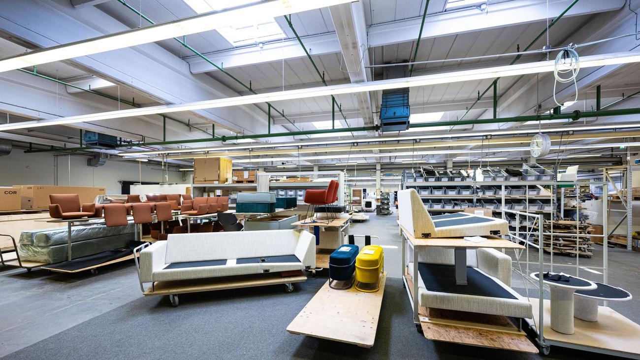 Furniture, Furniture sales, Furniture industry, Furniture manufacturers, Furniture retail, Furniture trends, Furniture market, Furniture design, Home decor, Furniture prices, Furniture shopping