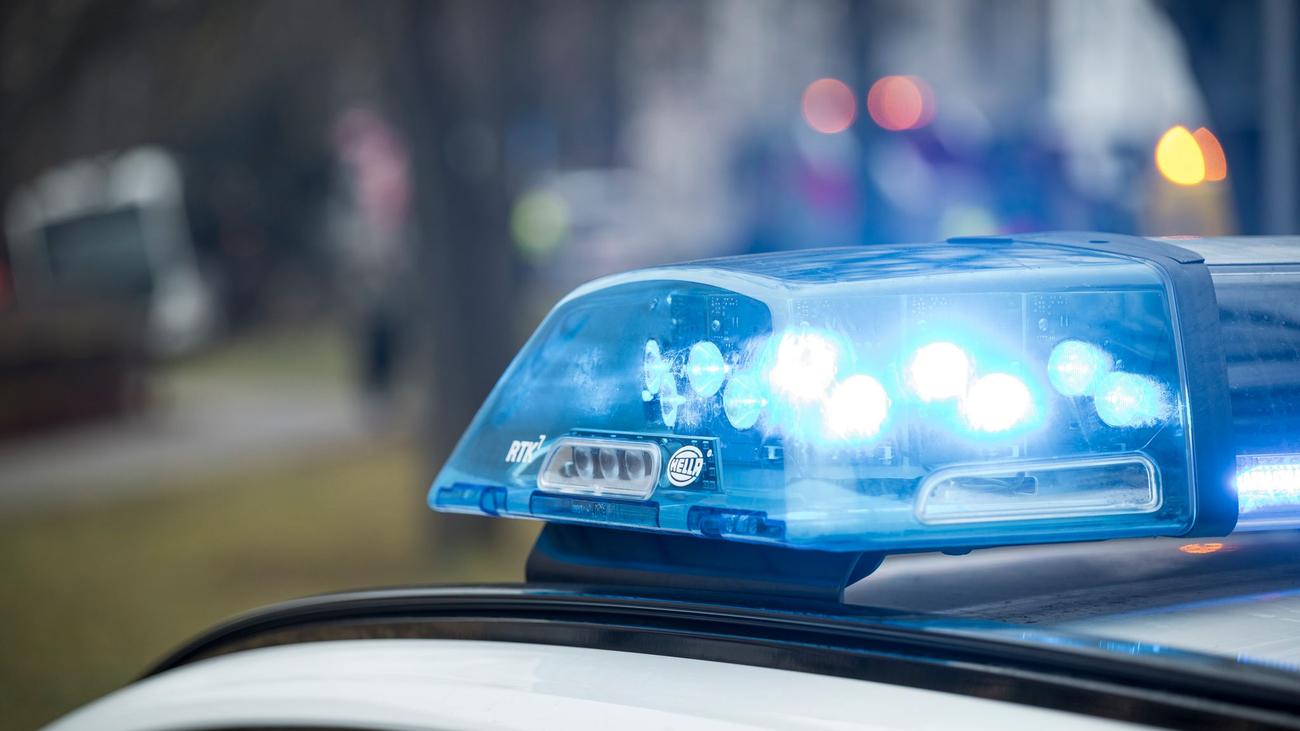 Green Party office vandalized, Broken windows, Gotha, 12,000 Euro damage, Murder threat, Katrin Göring-Eckardt