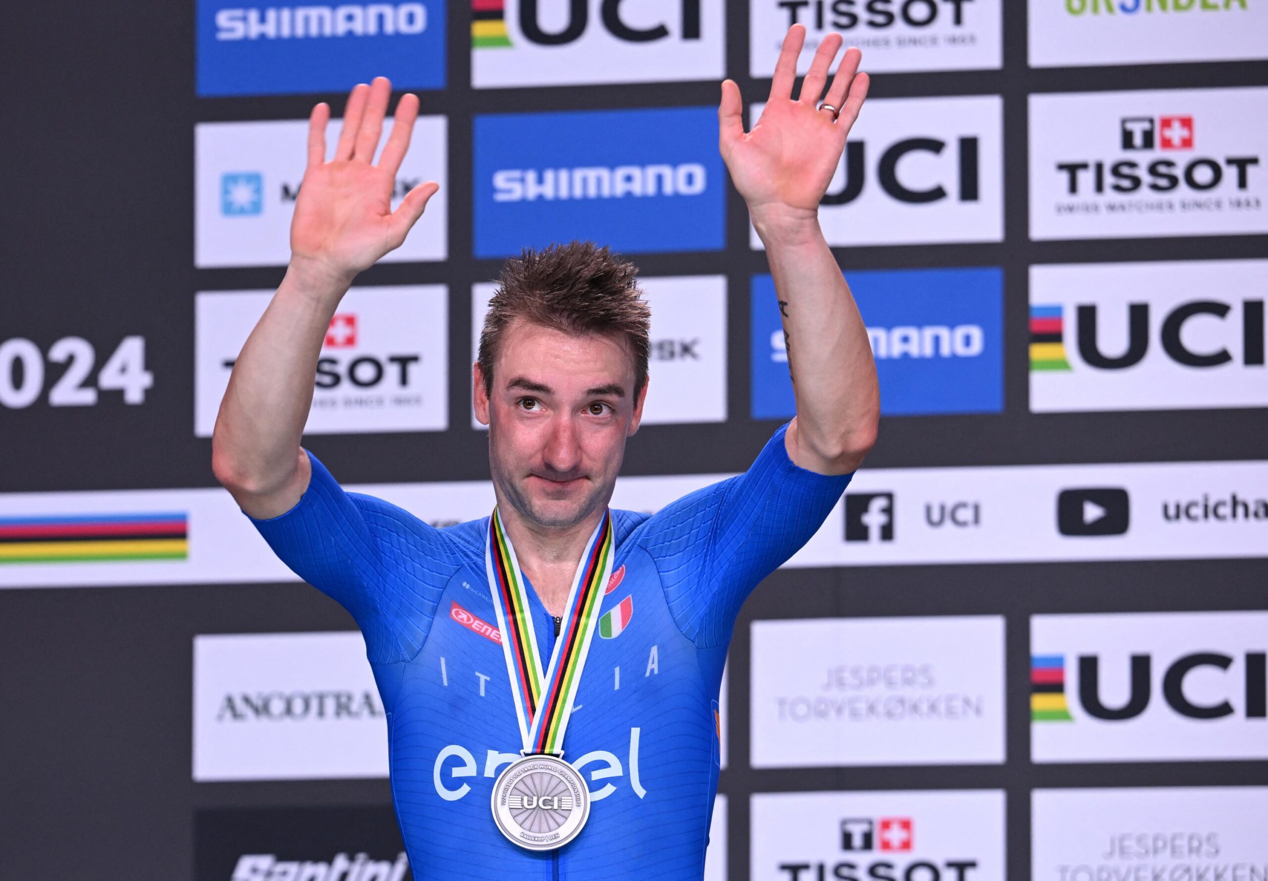 Elia Viviani, Lotto Cycling Team, Sprinter, Grand Tours, European Road Champion, Olympic and World Track Champion, Road Racing, Comeback