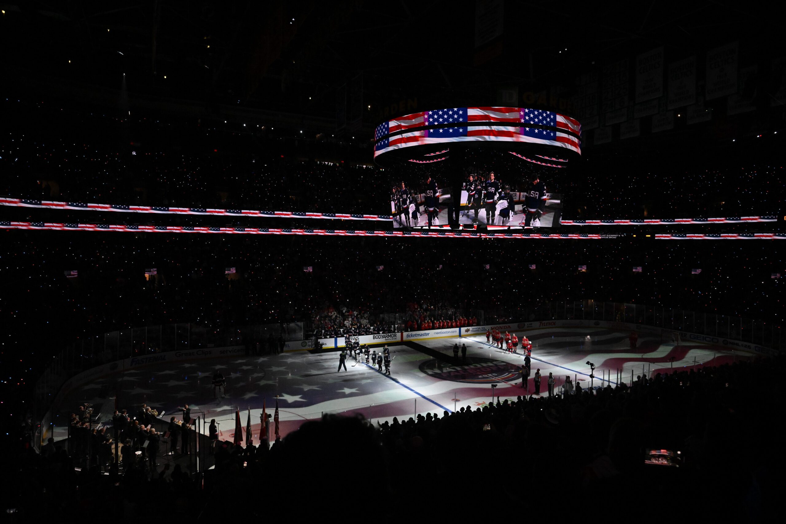4 Nations Face-Off, Hockey, USA, Canada, National Anthem, Wayne Gretzky, Mike Eruzione, Boston, TD Garden