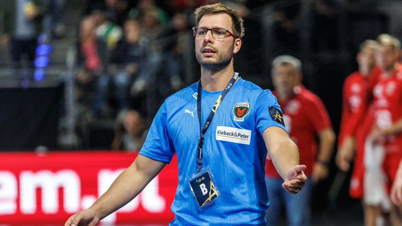 Berlin Füchse, SG Flensburg-Handewitt, Handball-Bundesliga, Spitzenspiel, Vier-Punkte-Spiel, Jaron Siewert, Bundesliga-Spitze, Top-Leistung, Schwacher Auftritt, Wisla Plock, Selbstvertrauen
