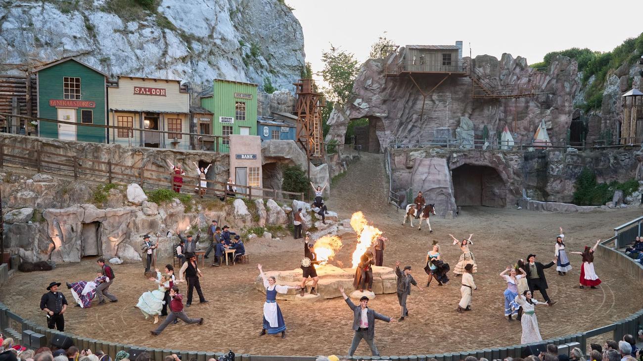 Karl May, Bad Segeberg, Komparsen, Schauspieler, Western, Aufführungen, Premiere, Alexander Klaws, Winnetou