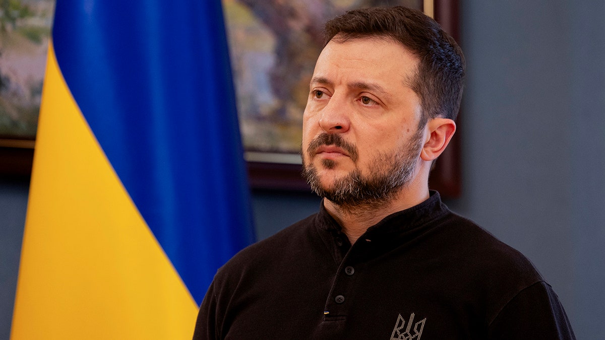 National Security Advisor Mike Waltz, Ukraine, Russia, President Donald Trump, Volodymyr Zelenskyy, US-Ukraine relations, military aid, rare earth minerals, economic deal, Fox & Friends
