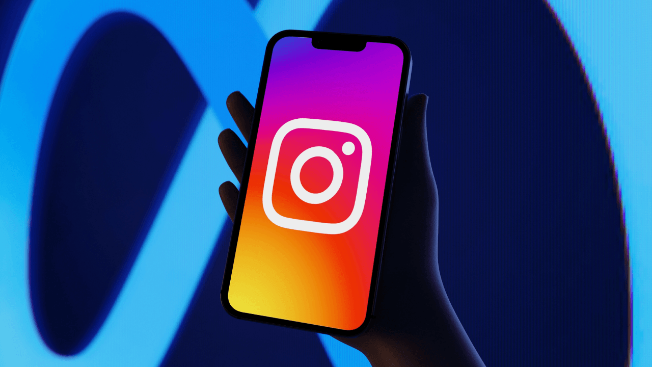 Instagram DMs, Instant message translation, Music sharing, Scheduled messages, Pinned messages, Invite new members to group chats via QR codes, Meta