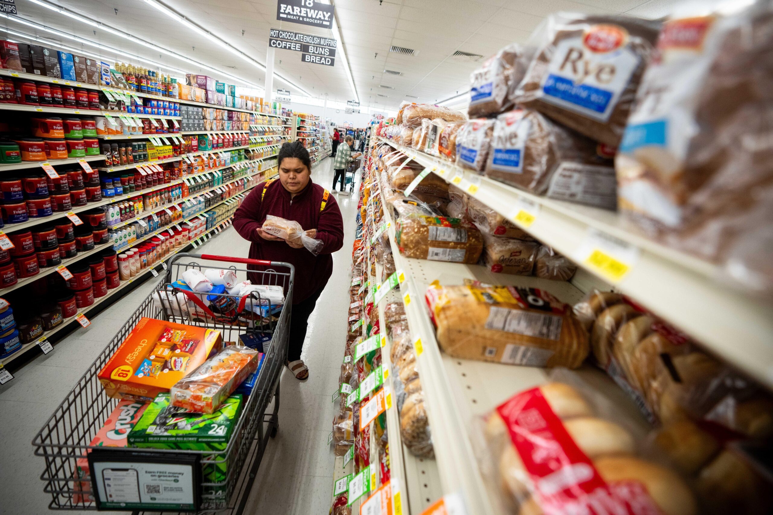 grocery prices, inflation, food prices, egg shortage, wallet hub analysis, states with highest grocery spending