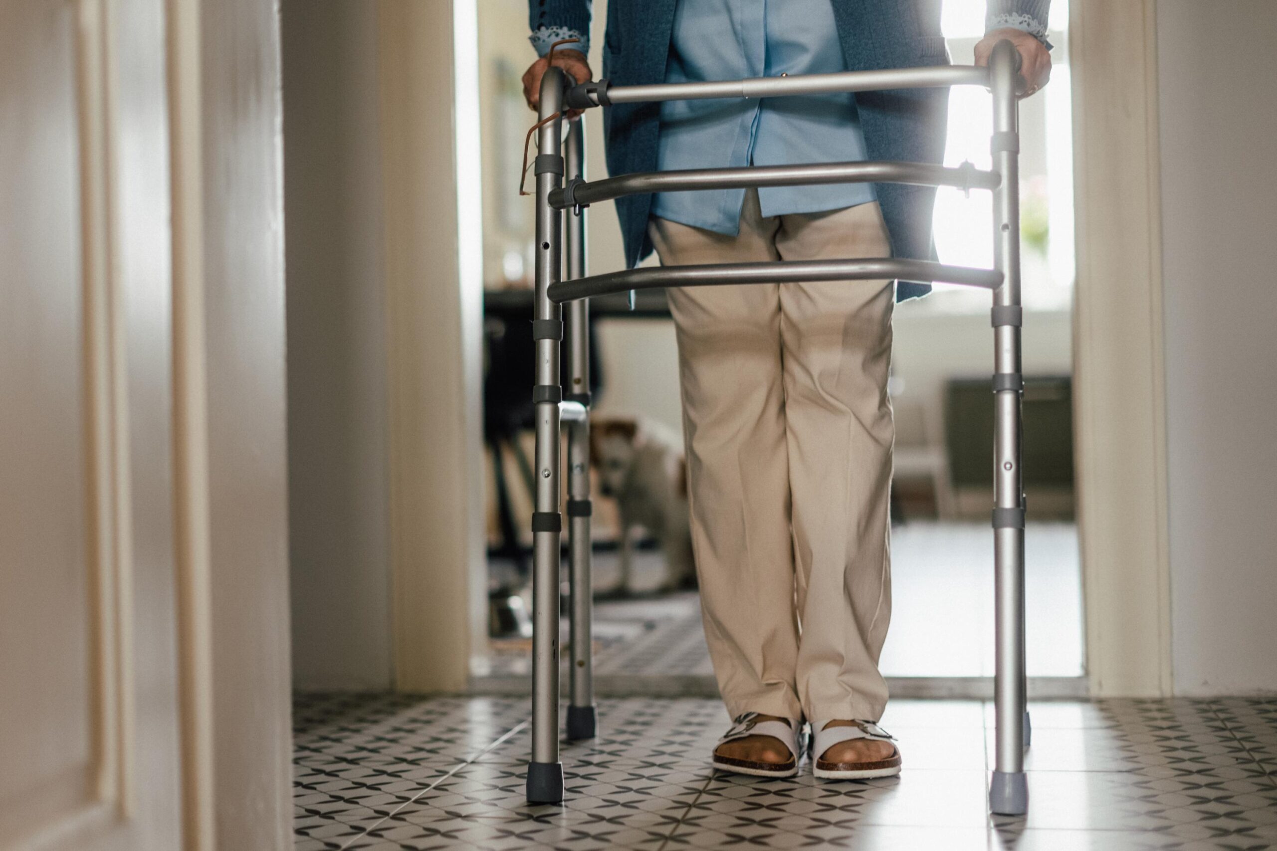 Elderly abuse, Nursing home negligence, Orpea, Les Jardins d'Inès, Cagnes-sur-Mer, Alpes-Maritimes, France