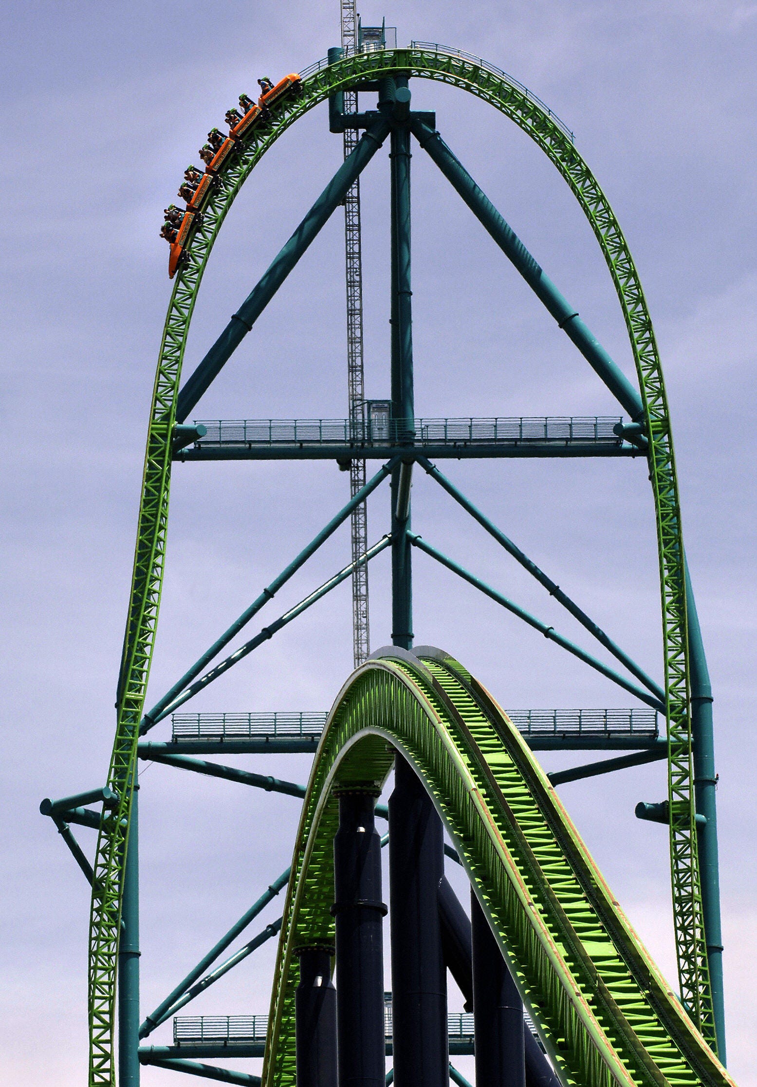 Kingda Ka, Six Flags Great Adventure, New Jersey, Implosion, Demolition, Roller Coaster, Amusement Park, Theme Park, World's Tallest, World's Fastest, Guinness World Records, Closure, American Coaster Enthusiasts, THE FLASH: Vertical Velocity, Formula Rossa, Cedar Point's Top Thrill 2, Falcon's Flight, Six Flags Qiddiya City