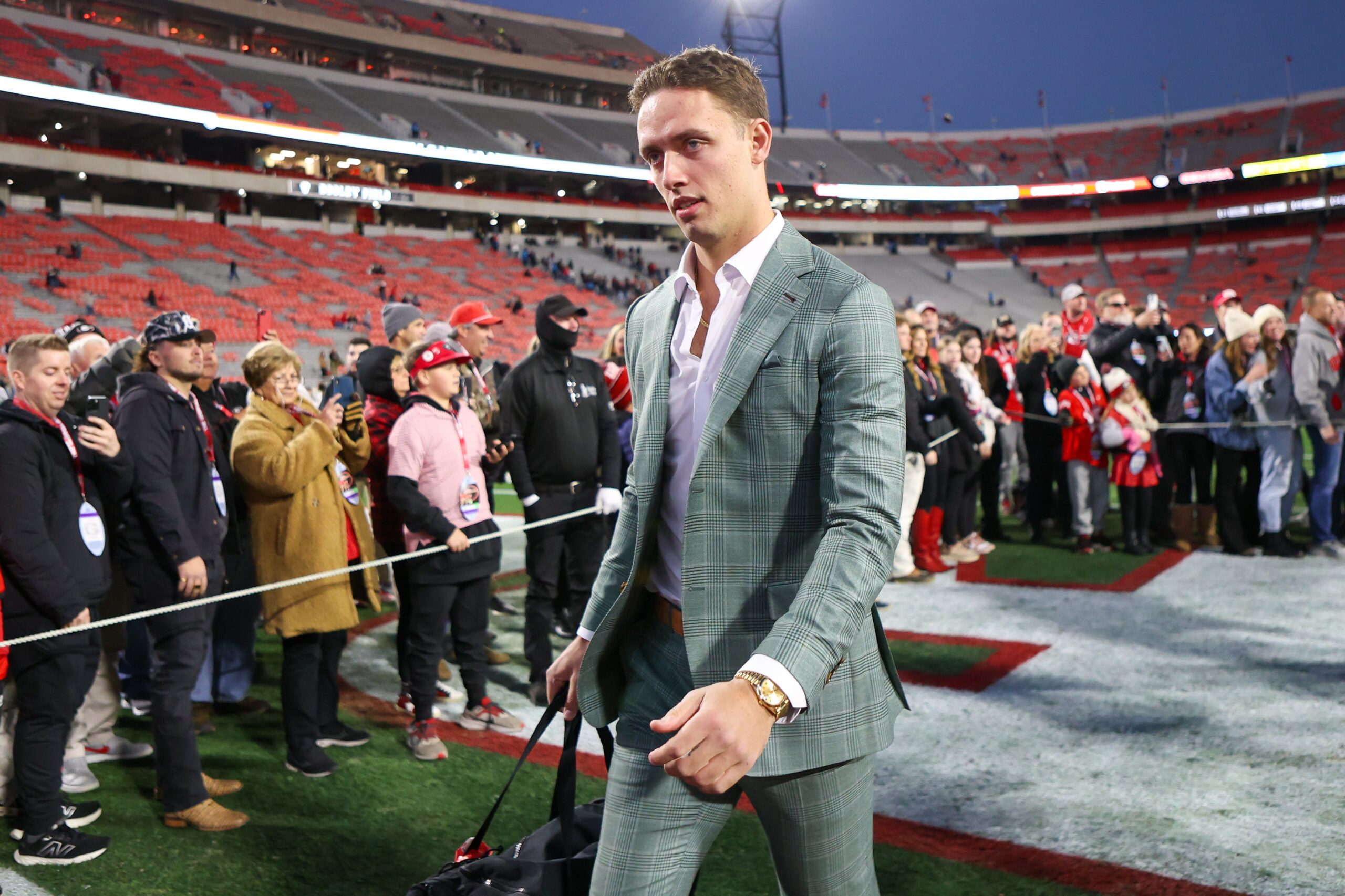 Carson Beck, Miami quarterback, Tykwon DeAndre Anderson, Burglary, Grand theft auto, Lamborghini Urus, Mercedes-Benz E635, Range Rover, Miami-Dade Sheriffs Office, Hanna Cavinder, Hurricanes women's basketball, NCAA, NFL draft, College Football Playoff