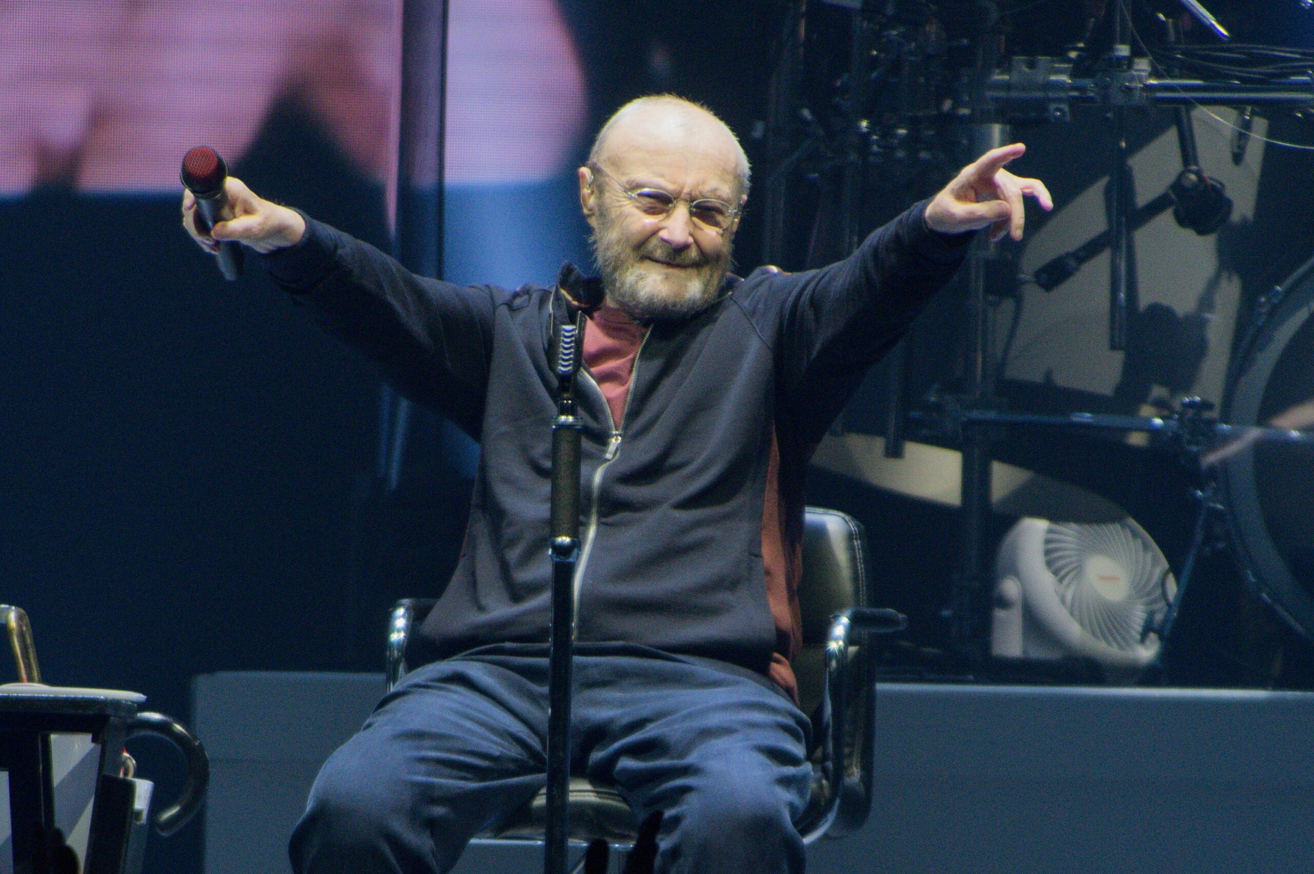 Phil Collins, Phil Collins Health, Phil Collins Genesis, Phil Collins Drummer, Phil Collins New Music, Phil Collins Mojos Interview, Genesis Classic Lineup, Genesis Watershed Split, Phil Collins Retirement, Phil Collins Injuries, Phil Collins Drop-Foot