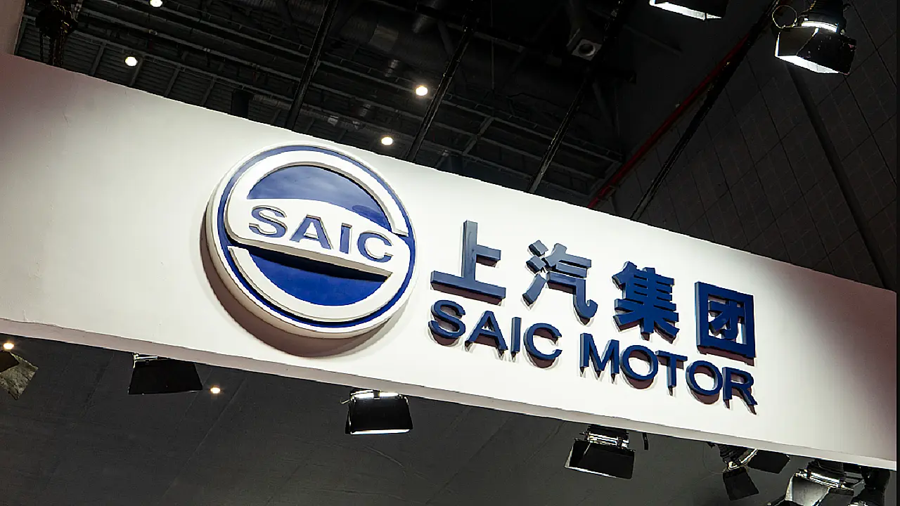 SAIC Motor, Huawei, smart electric vehicles, China auto market, automotive industry, electric vehicle competition, Avatr, Seres, Aito, Stelato, BAIC Motor