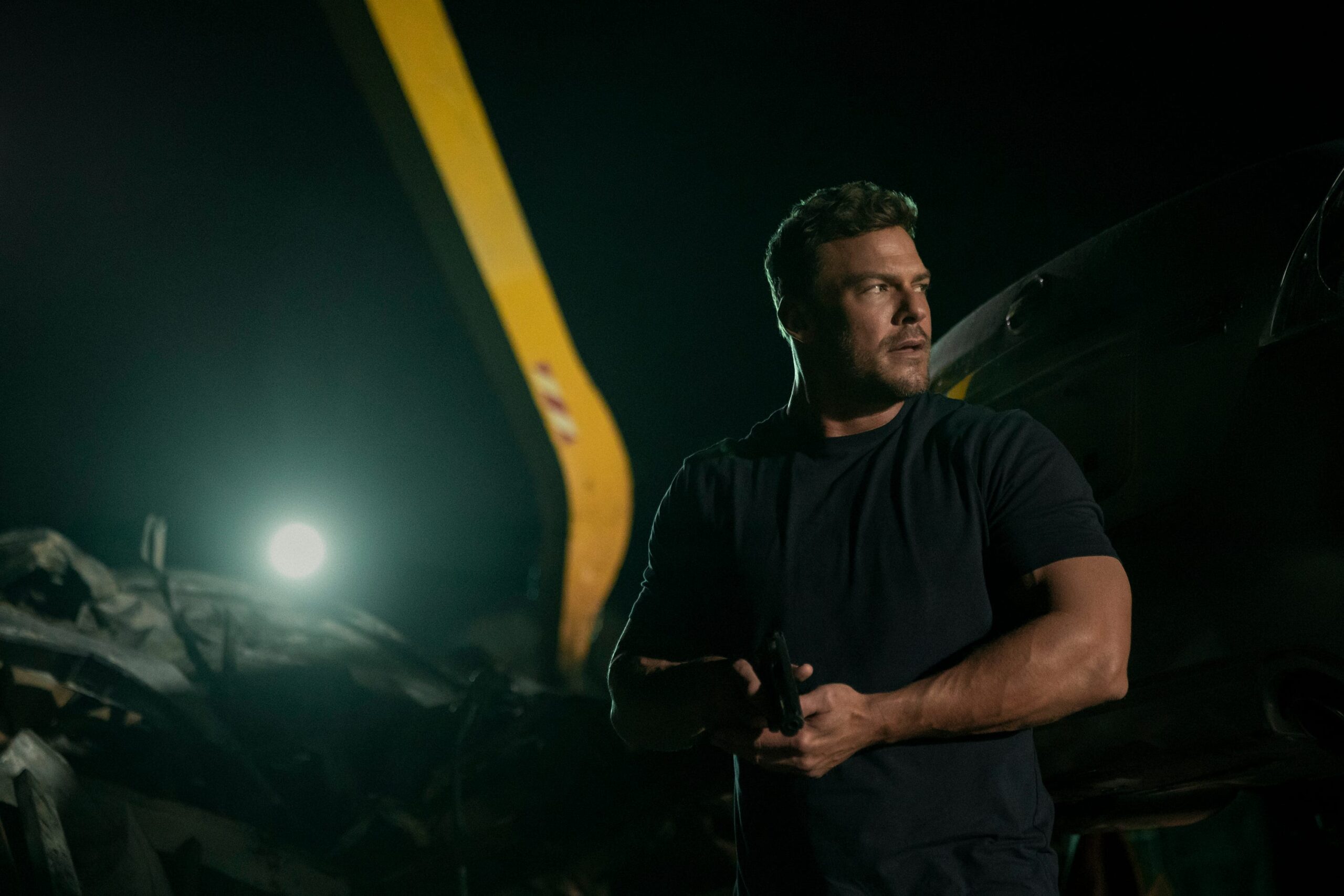 Reacher Season 3, Prime Video, Alan Ritchson, Lee Child, Persuader, Jack Reacher, DEA informant, streaming, release date, episode schedule, cast