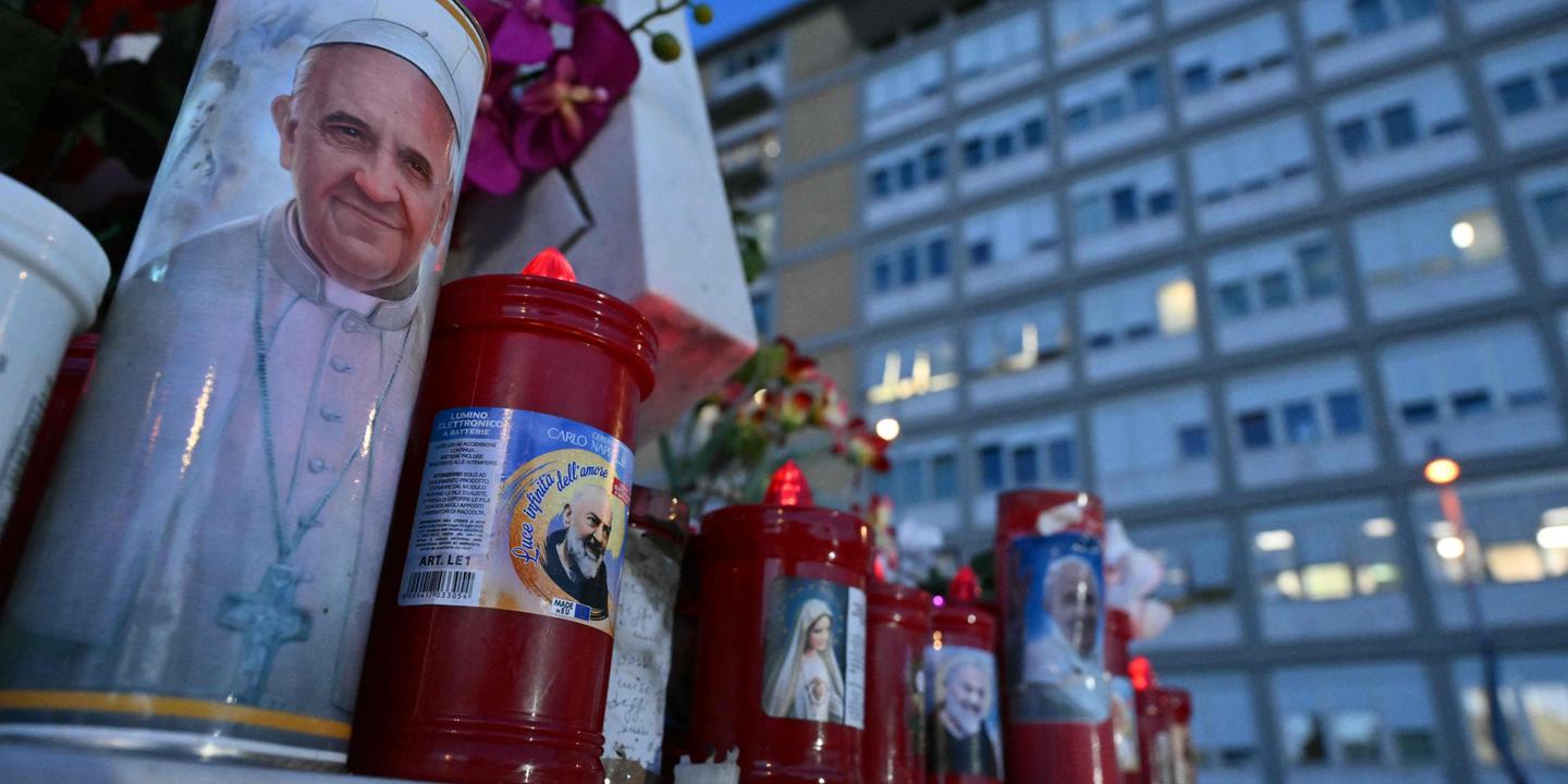 Pope Francis, Health, Vatican, Pneumonia, Crisis