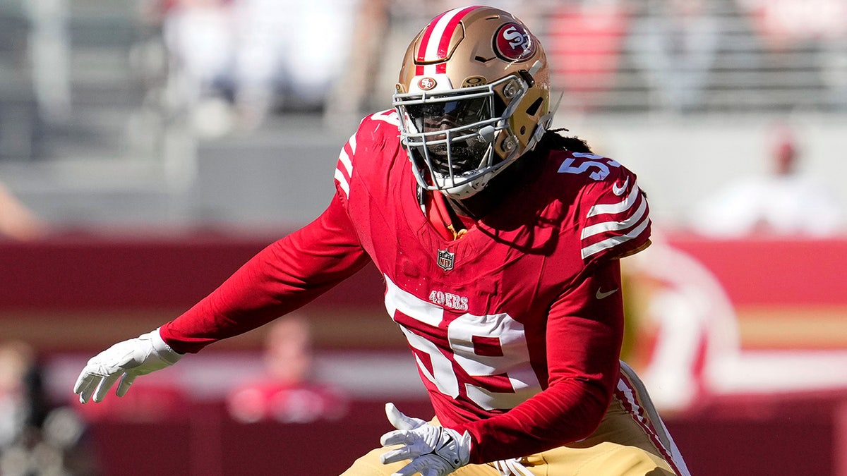 NFL, De'Vondre Campbell, San Francisco 49ers, suspension