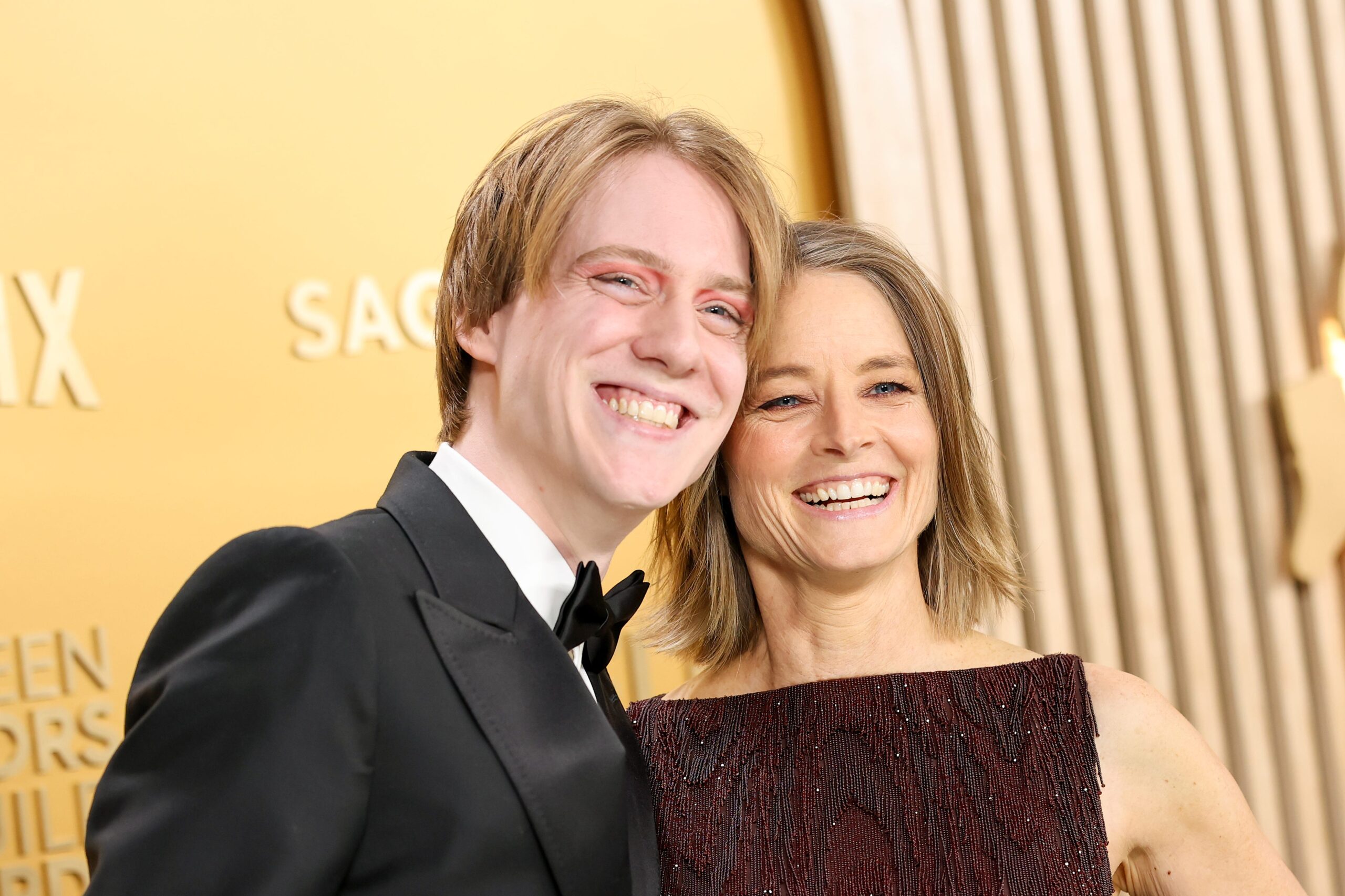 Jodie Foster, Screen Actors Guild Awards, Charles Bernard Foster, True Detective: Night Country, female detective team, Emmy nominated, best actress