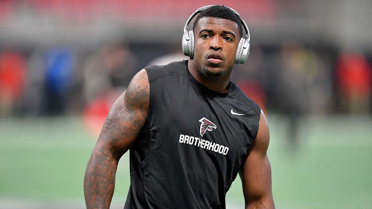 Keanu Neal, NFL retirement, Atlanta Falcons, Dallas Cowboys, Tampa Bay Buccaneers, Pittsburgh Steelers, University of Florida, safety, linebacker