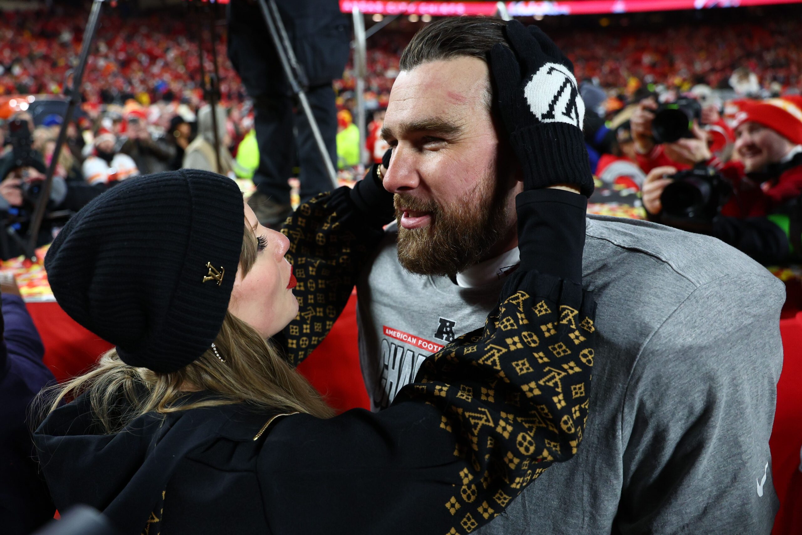 Taylor Swift, Travis Kelce, Kansas City Chiefs, NFL, Arrowhead Stadium, Eras Tour, Swifties, NFL fashion, romance, celebrity, media buzz, Apex Marketing, publicity, social media, Bryan West, This Swift Beat newsletter, September, season, games, schedule, Super Bowl, dating, tight end, Pat McAfee, New Heights podcast, Eric Smallwood, NFL viewership, pop culture
