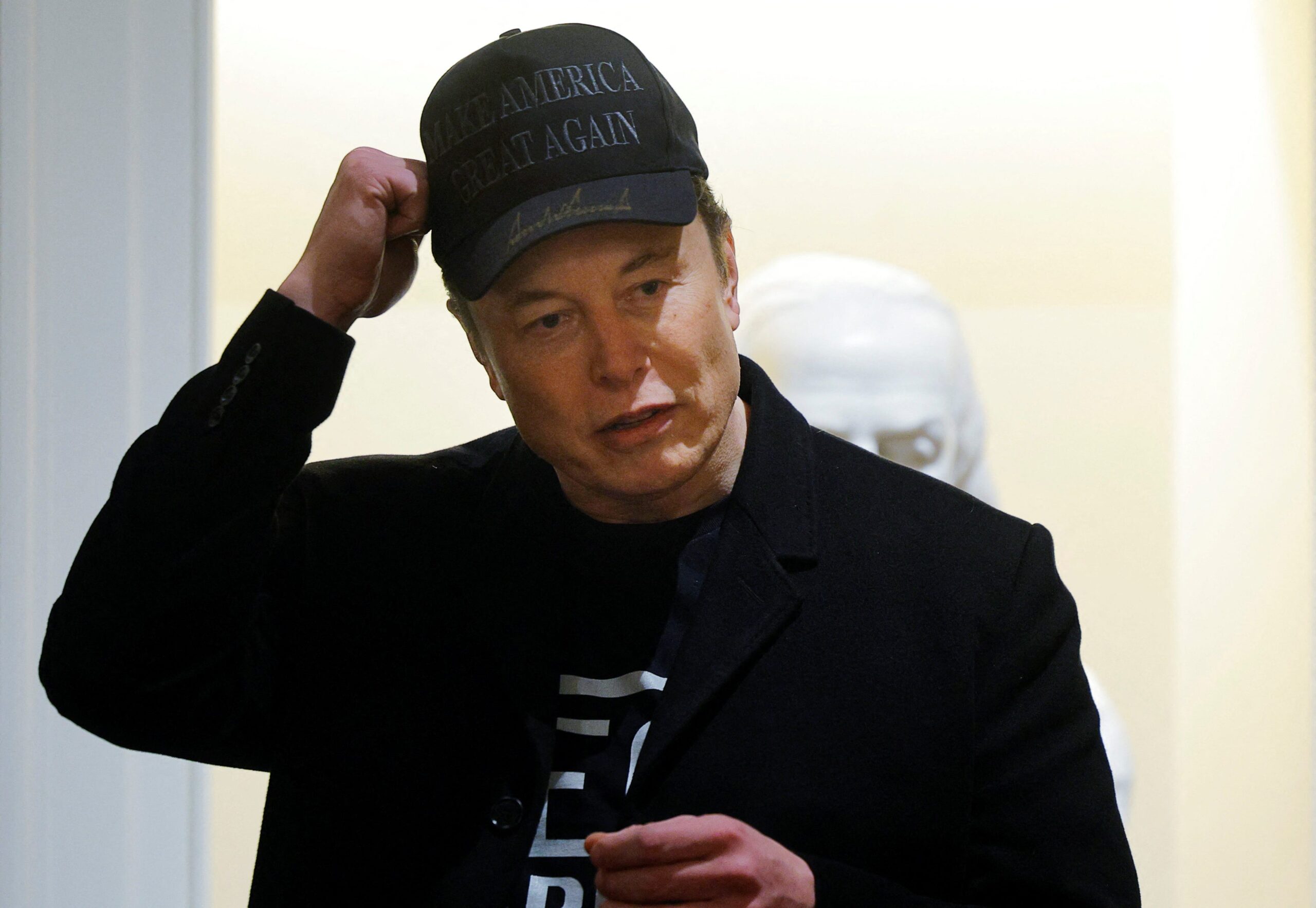 Elon Musk, Verizon, FAA, L3Harris, Starlink, air safety, communications system, government contract, Department of Government Efficiency, DOGE, Sean Duffy, Alaska, Donald Trump, aviation safety, SpaceX
