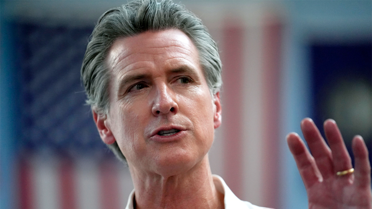 Gavin Newsom, podcast, California, criticism, social media, French Laundry scandal, homelessness, wildfires, Paul Szypula, Dave Portnoy, Andrew Kerr, Carl DeMaio, Brianna Lyman, John Dennis, iHeartMedia, Politickin', MAGA movement.
