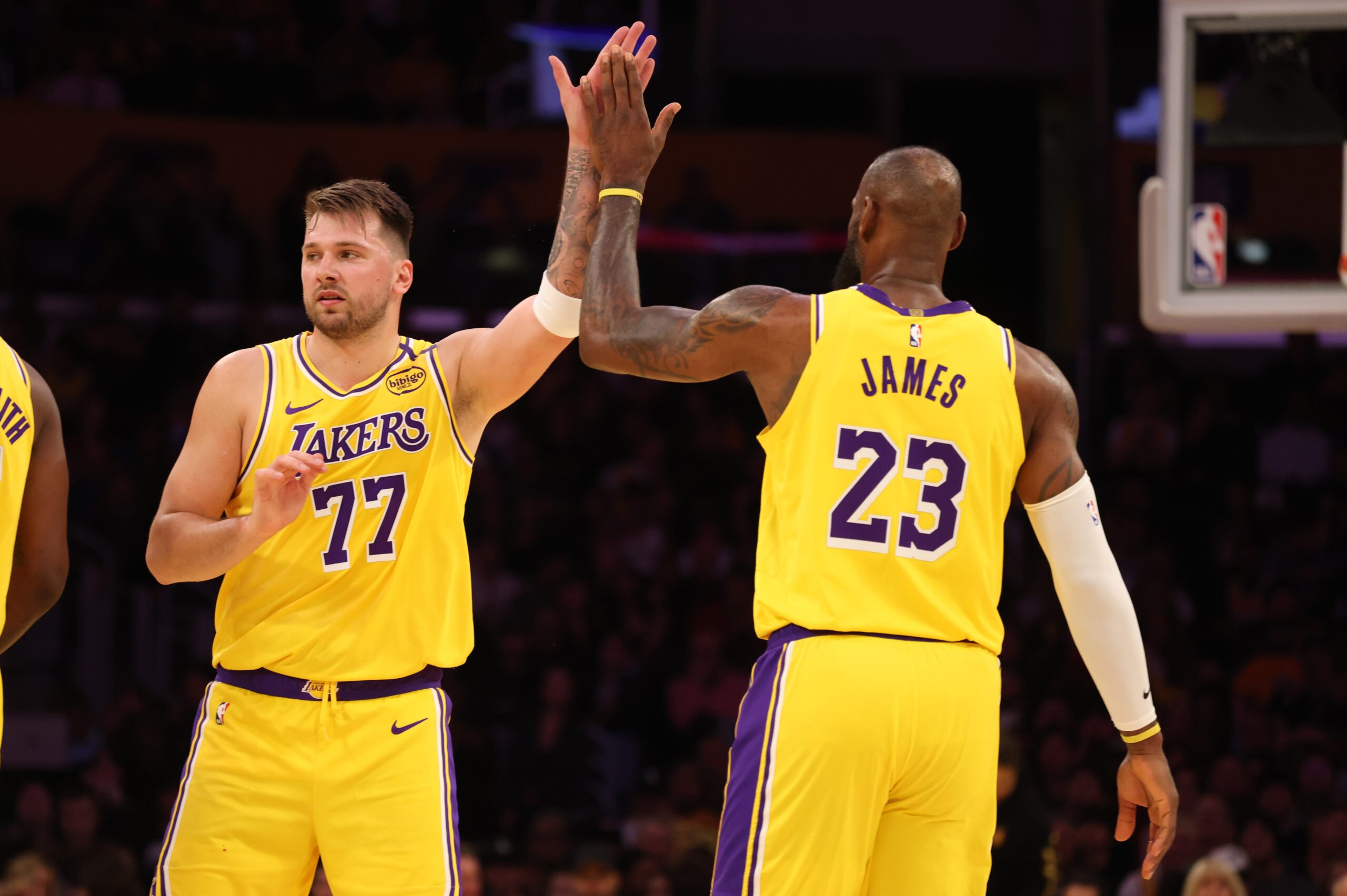 Luka Dončić, Los Angeles Lakers, Anthony Edwards, Minnesota Timberwolves, NBA, trade, triple-double, Dallas Mavericks, Clippers, schedule, ESPN
