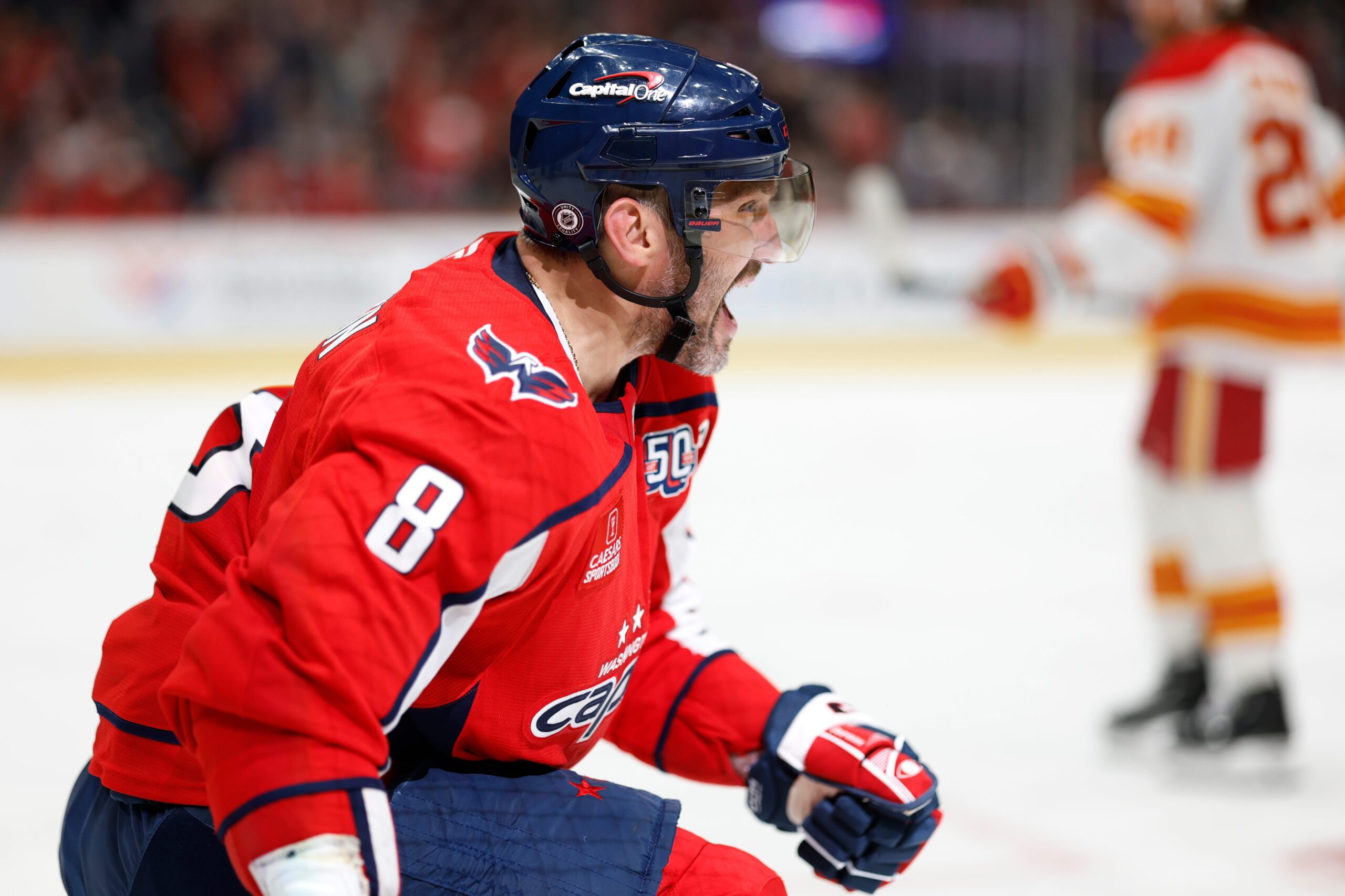 Alex Ovechkin, Wayne Gretzky, NHL, hockey, goal record, Washington Capitals, all-time leading scorer, Ovechkin goals, Gretzky record, NHL records, Ovechkin stats, hockey Hall of Fame, Alex Ovechkin contract, Ovechkin injury, Ovechkin vs Gretzky, hockey news, NHL goal scorers, Ovechkin achievements, Ovechkin Tampa Bay Lightning
