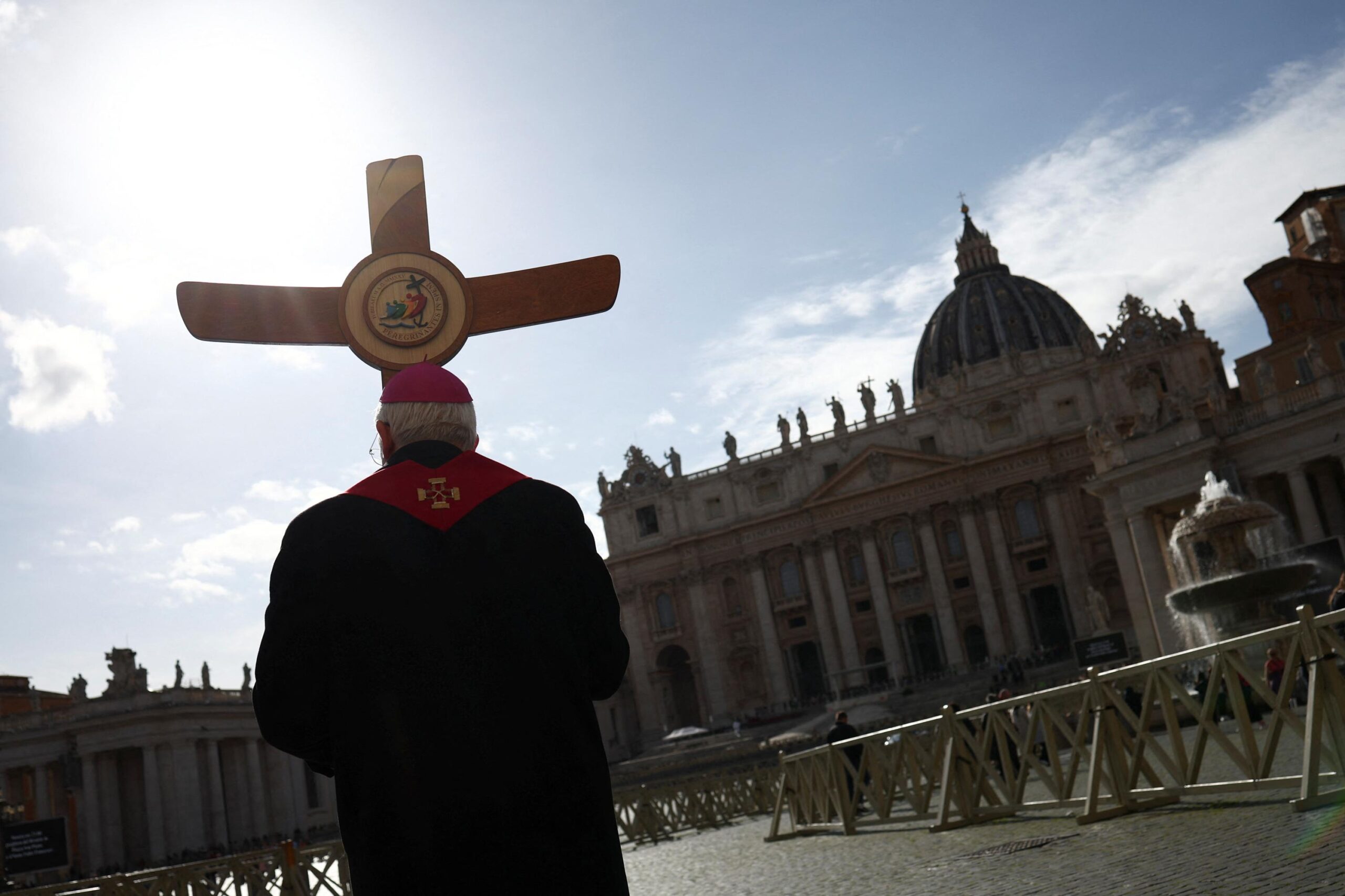 Pope Francis, pneumonia, Vatican, health, hospital, Gemelli, broncospasm, respiratory, crisis, pontiff, Catholic, concerns, resignation
