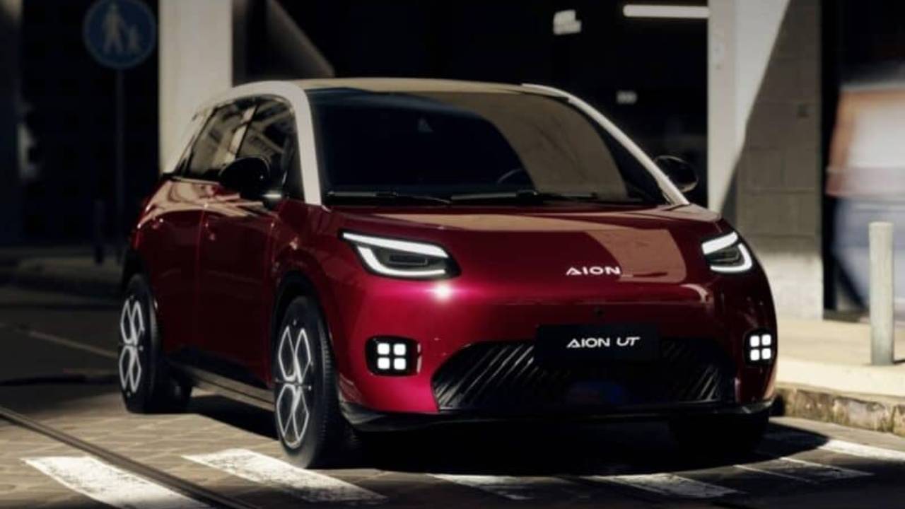 Aion UT, GAC Aion, electric car, EV, China, car launch, specifications, price, range, features, design, electric vehicle, Aion, UT, new car, car review, car specs, car news, automotive, car, vehicle
