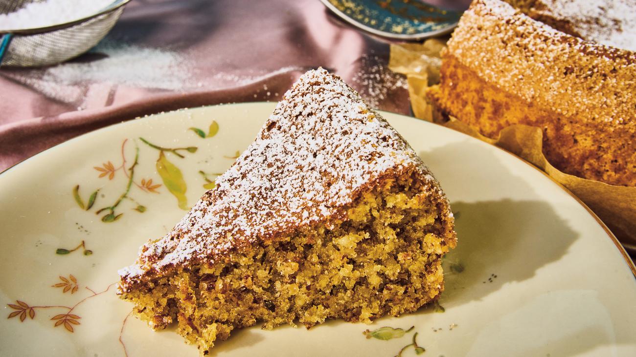 French cake, Pouliche, Paris restaurant, al dente, medium rare, undercooked, German cuisine, baking, recipe, springform, dessert
