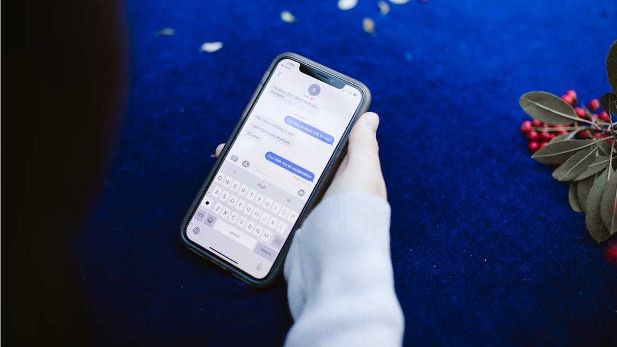 iPhone, iPad, deleted messages, recover messages, text messages, message recovery, iOS 16, iPadOS 16.1, message filtering, cyber security, tech tips, Kurt The CyberGuy, CyberGuy Report, security alerts, spam texts, text message recovery, Apple, lost messages
