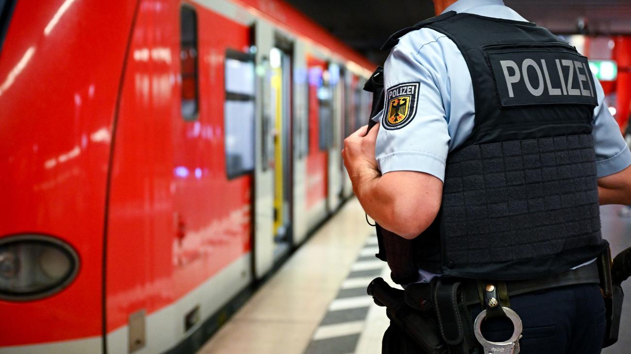 Gewaltdelikte, Bahnhöfe, Kriminalität, Berlin Hauptbahnhof, Sexualdelikte, Drogen, Statistik, Polizei, AfD, Sicherheit, Deutschland, Dortmund Hauptbahnhof, Köln Hauptbahnhof, Hannover Hauptbahnhof, Unionsfraktion, Ausländerkriminalität
