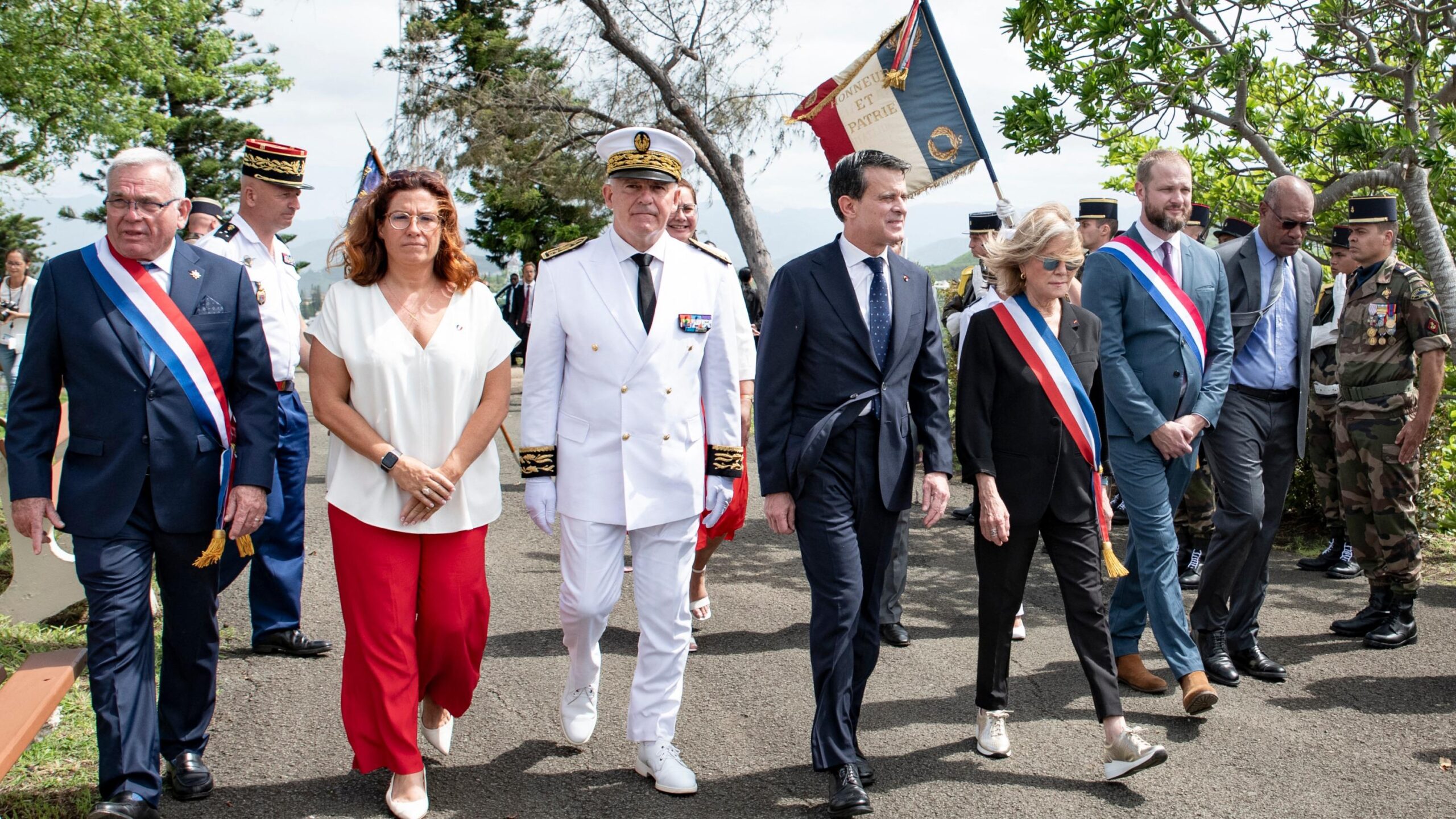 Manuel Valls, New Caledonia, independence, France, political dialogue, referendum, overseas minister, discussions, tensions, future, shared future, aspirations, Pacifique Sud
